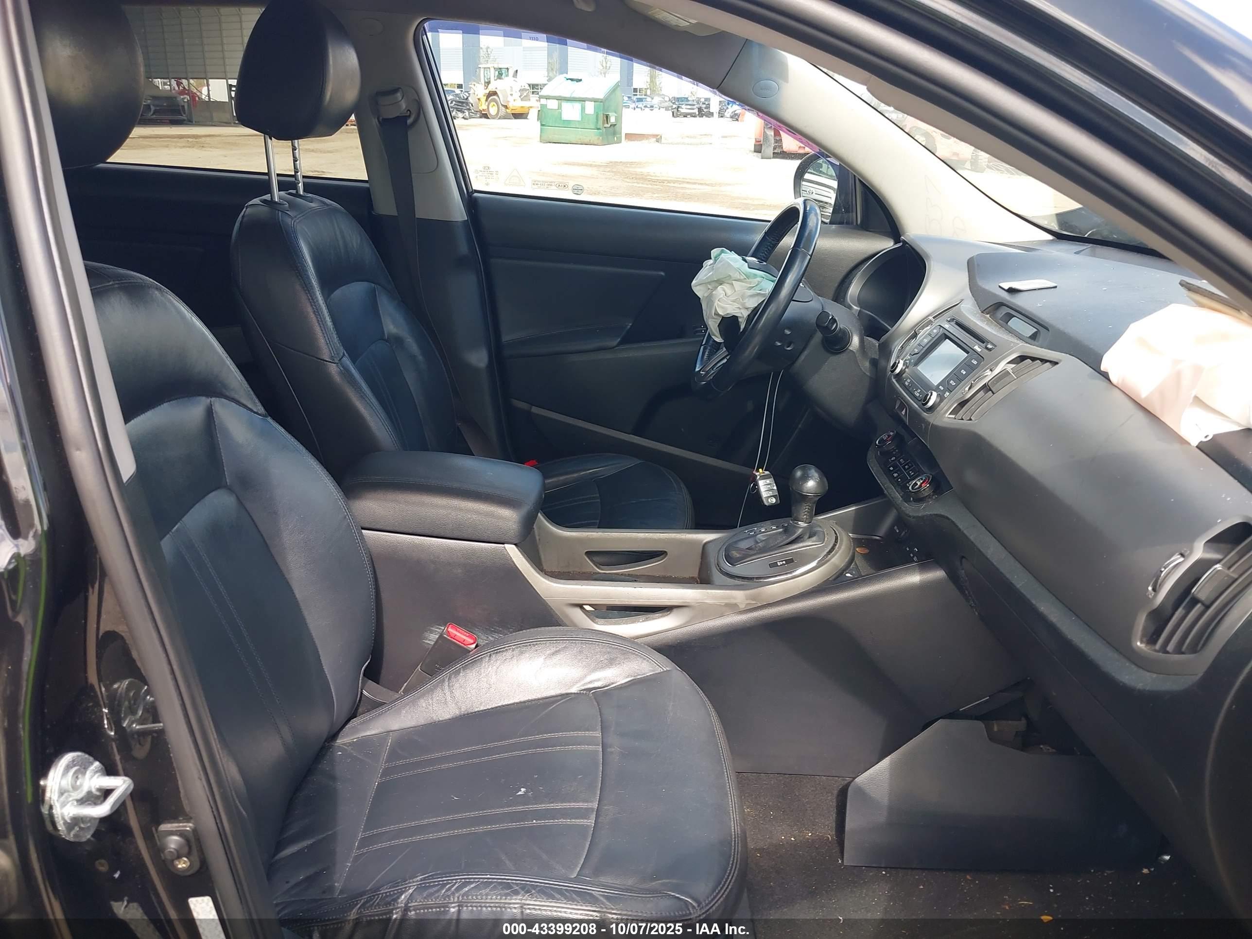 KIA SPORTAGE image 5