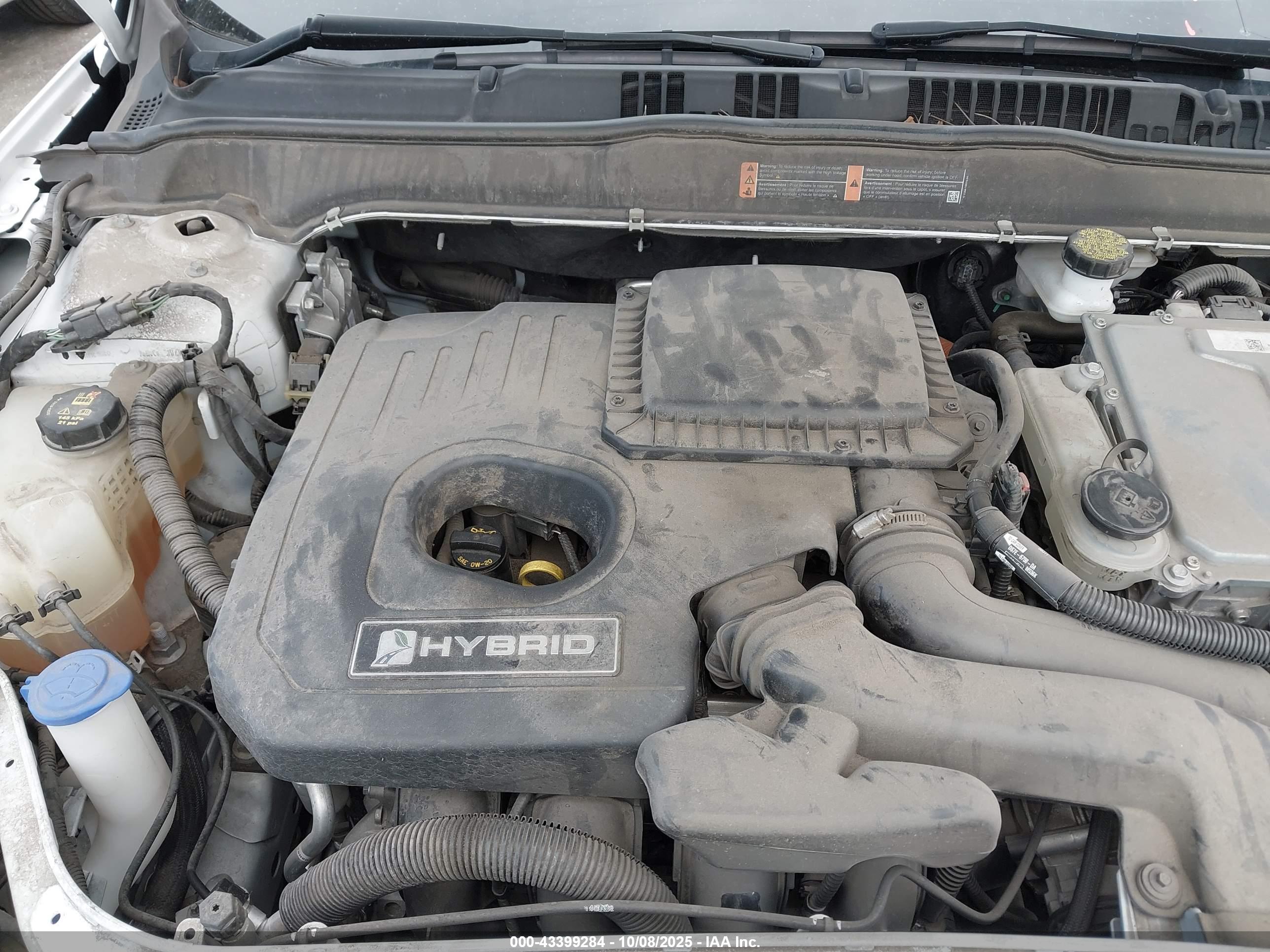 FORD FUSION image 10