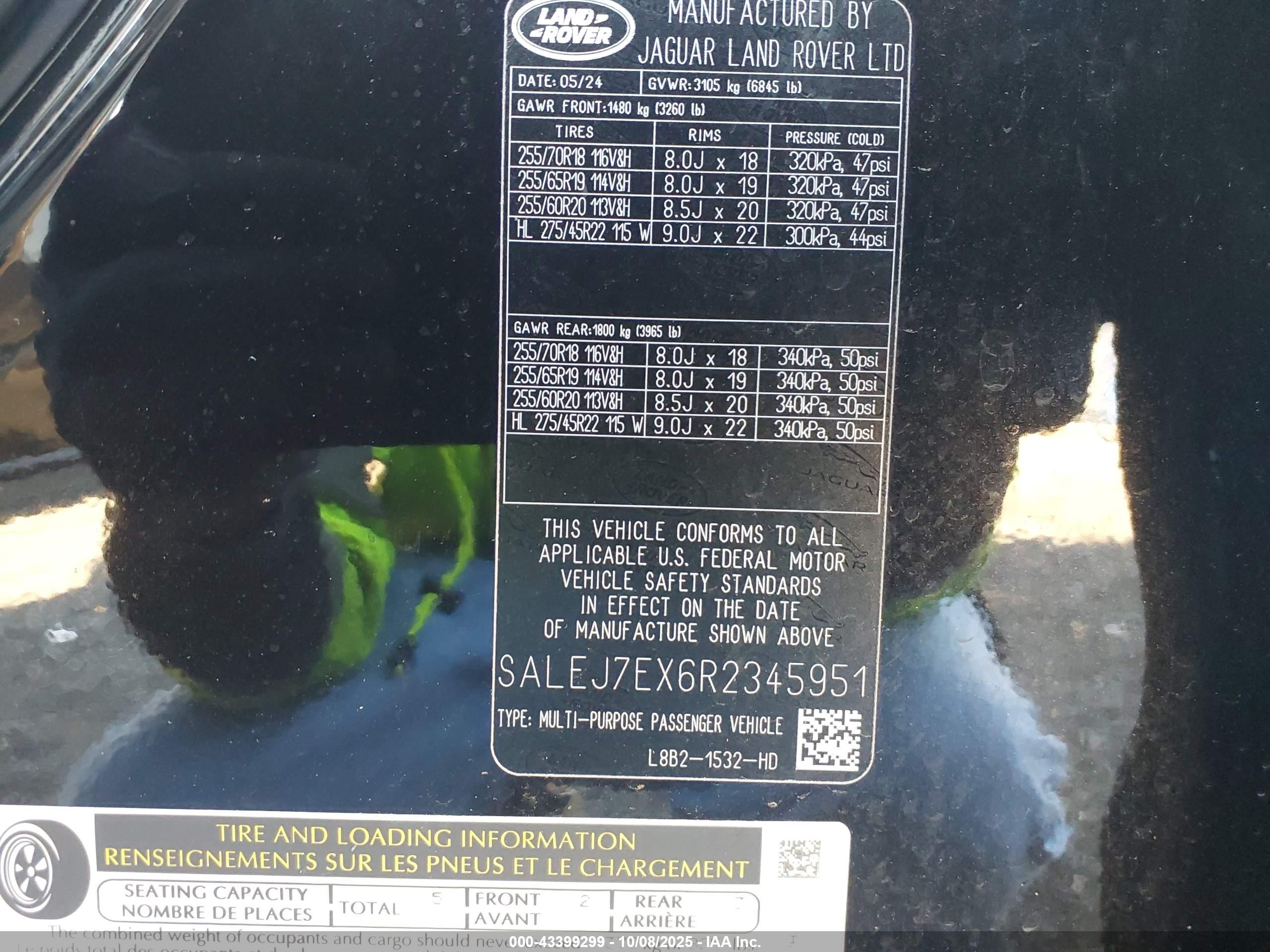 LAND ROVER image 9