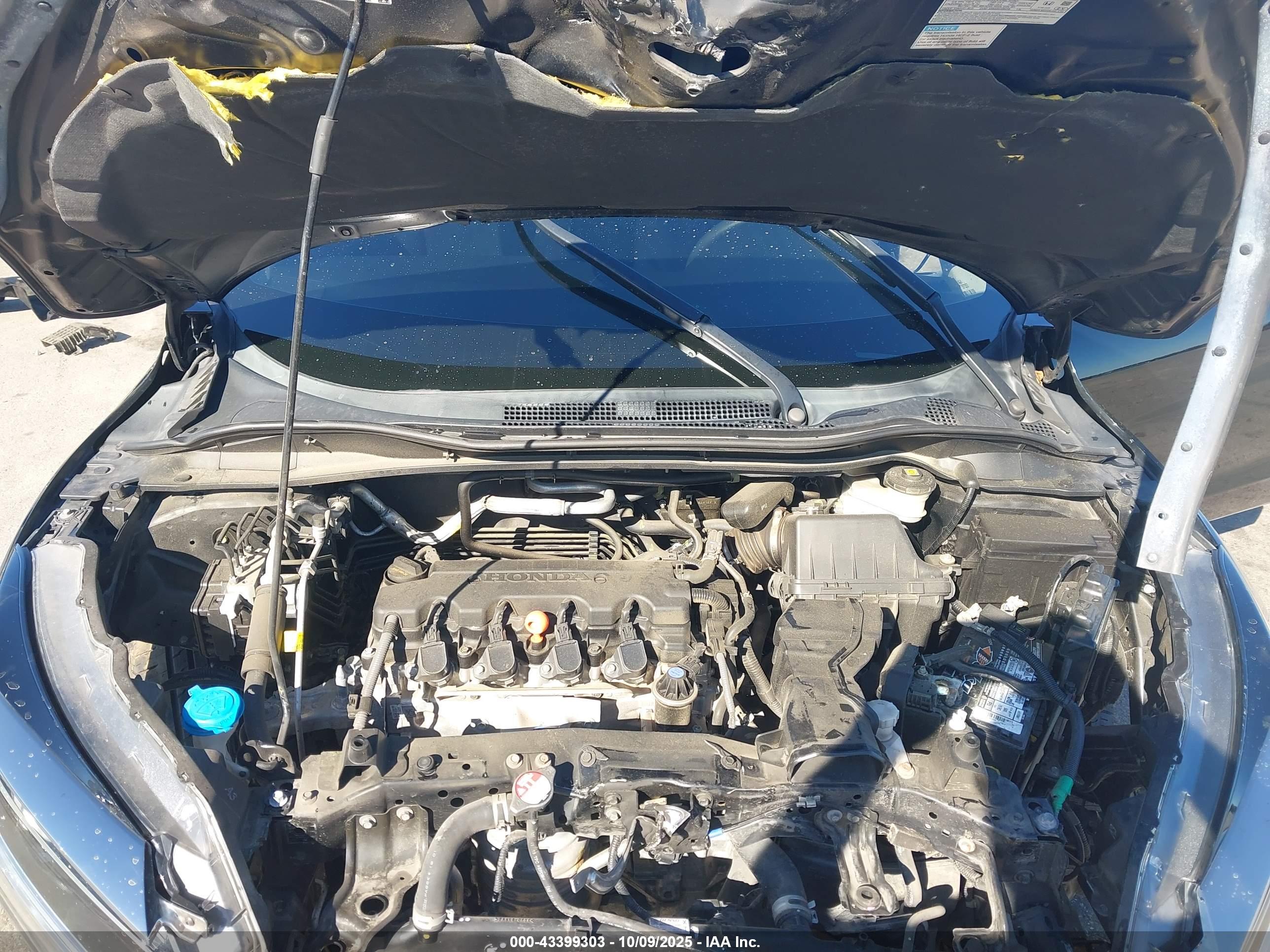HONDA HR-V image 10