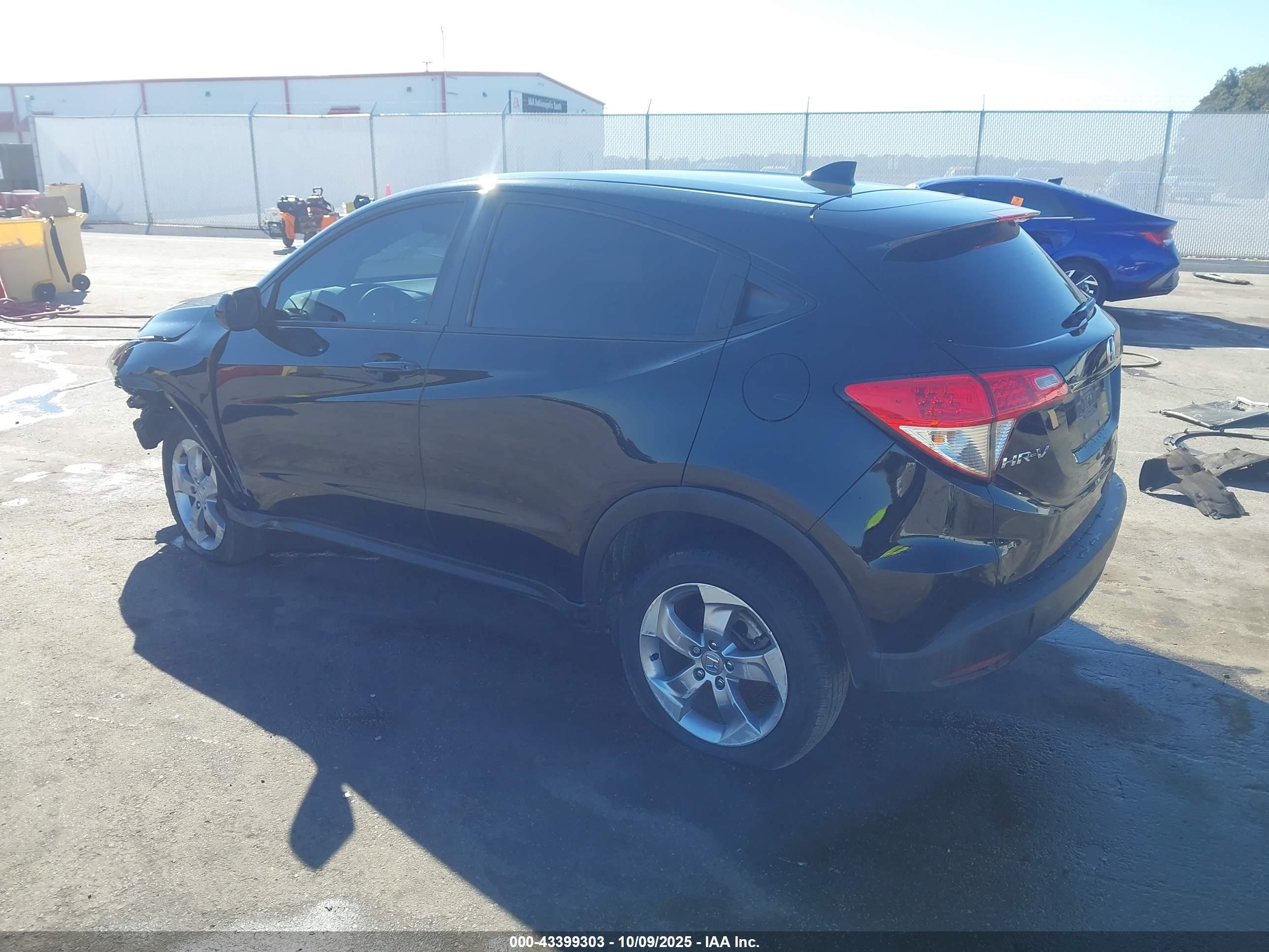 HONDA HR-V image 3