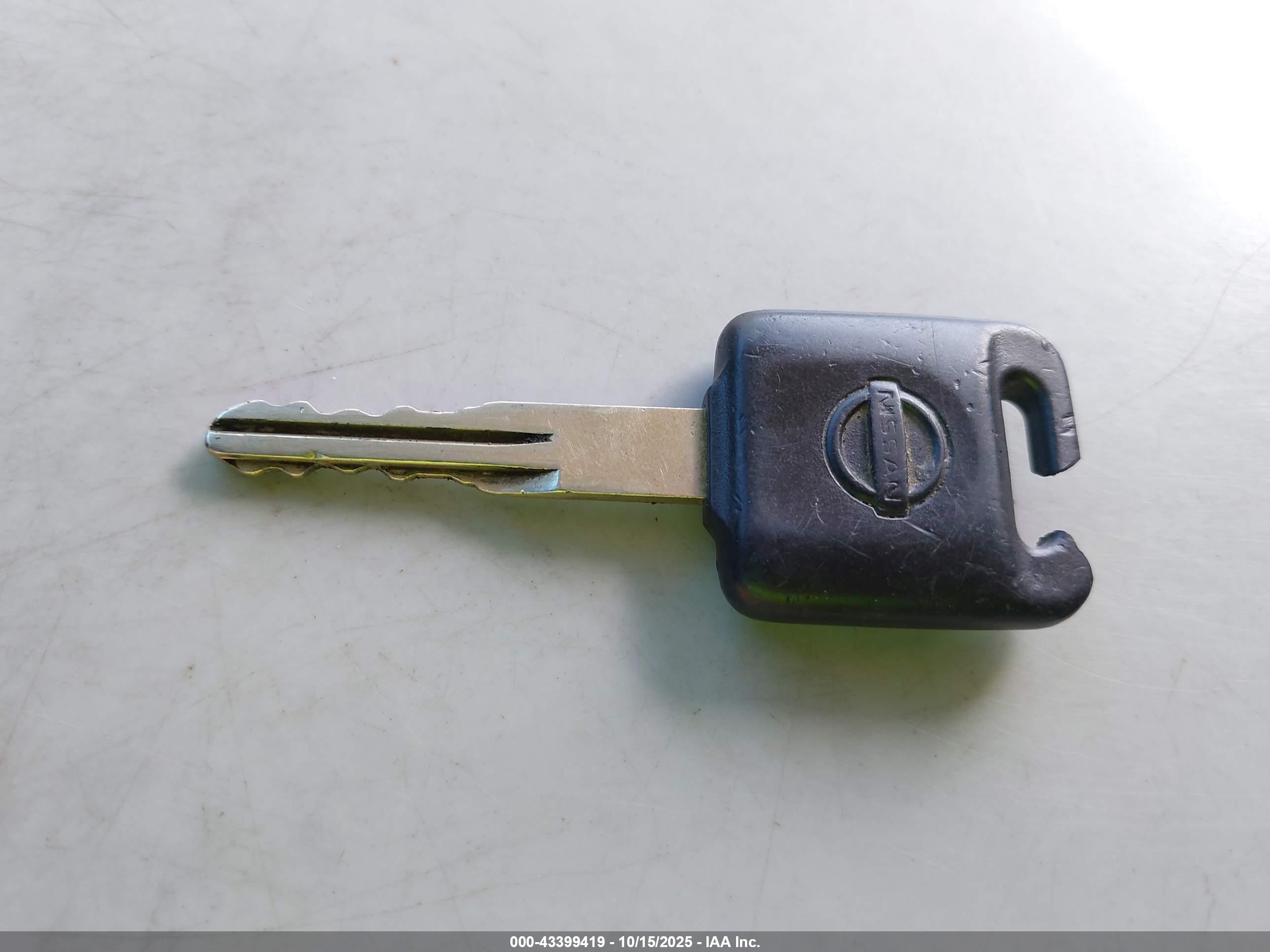 NISSAN NV image 11