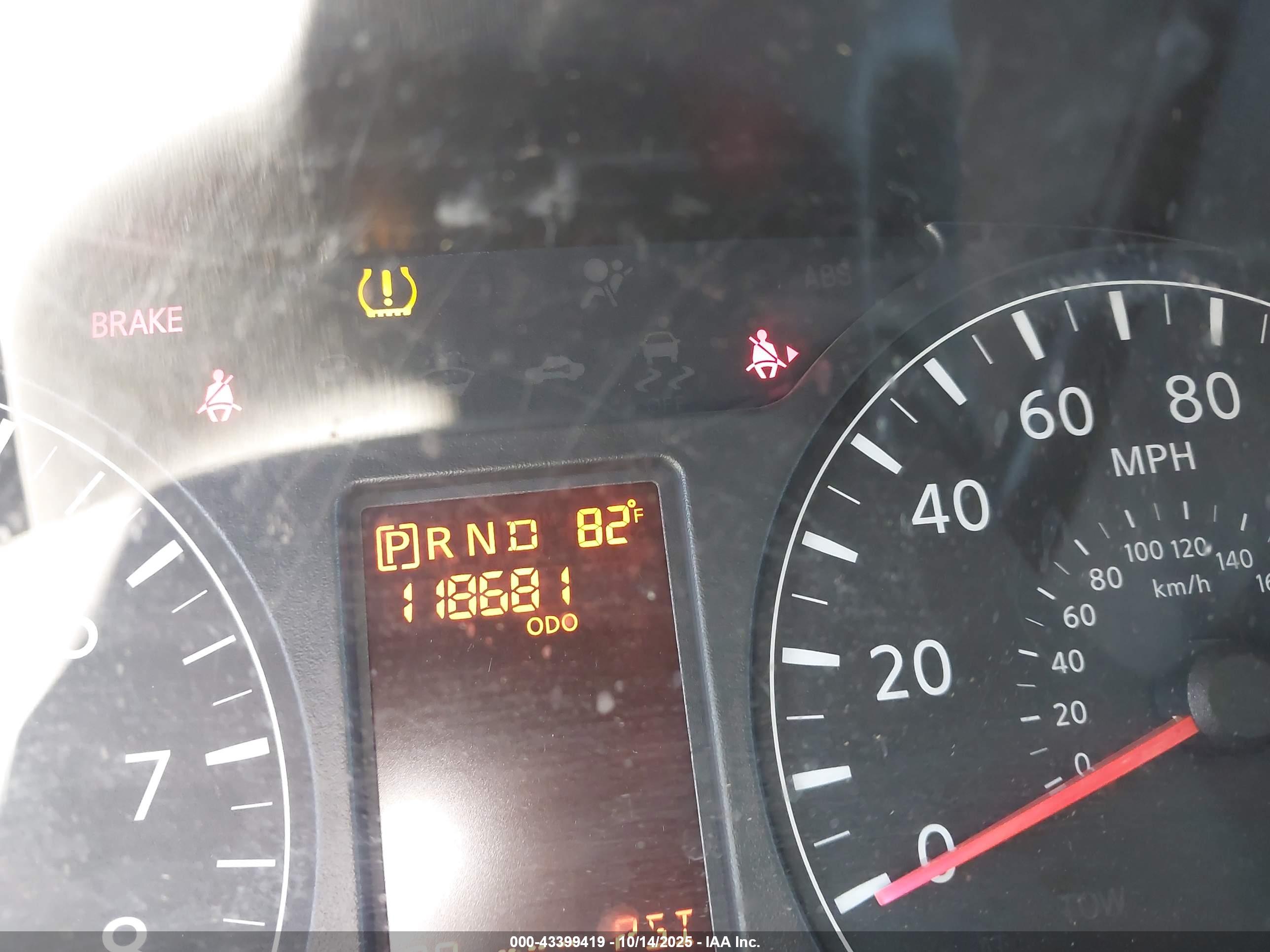 NISSAN NV image 7