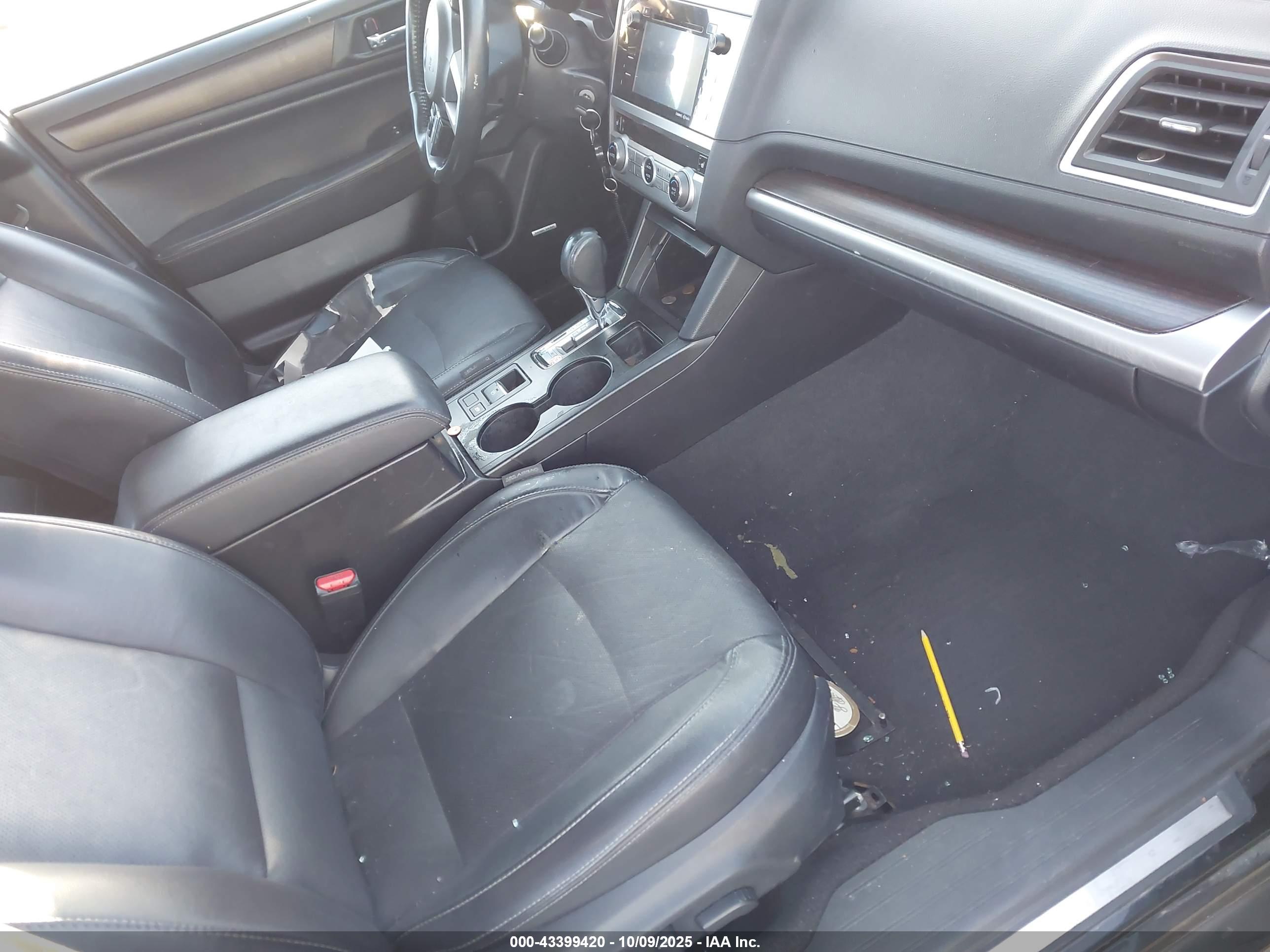 SUBARU LEGACY image 5