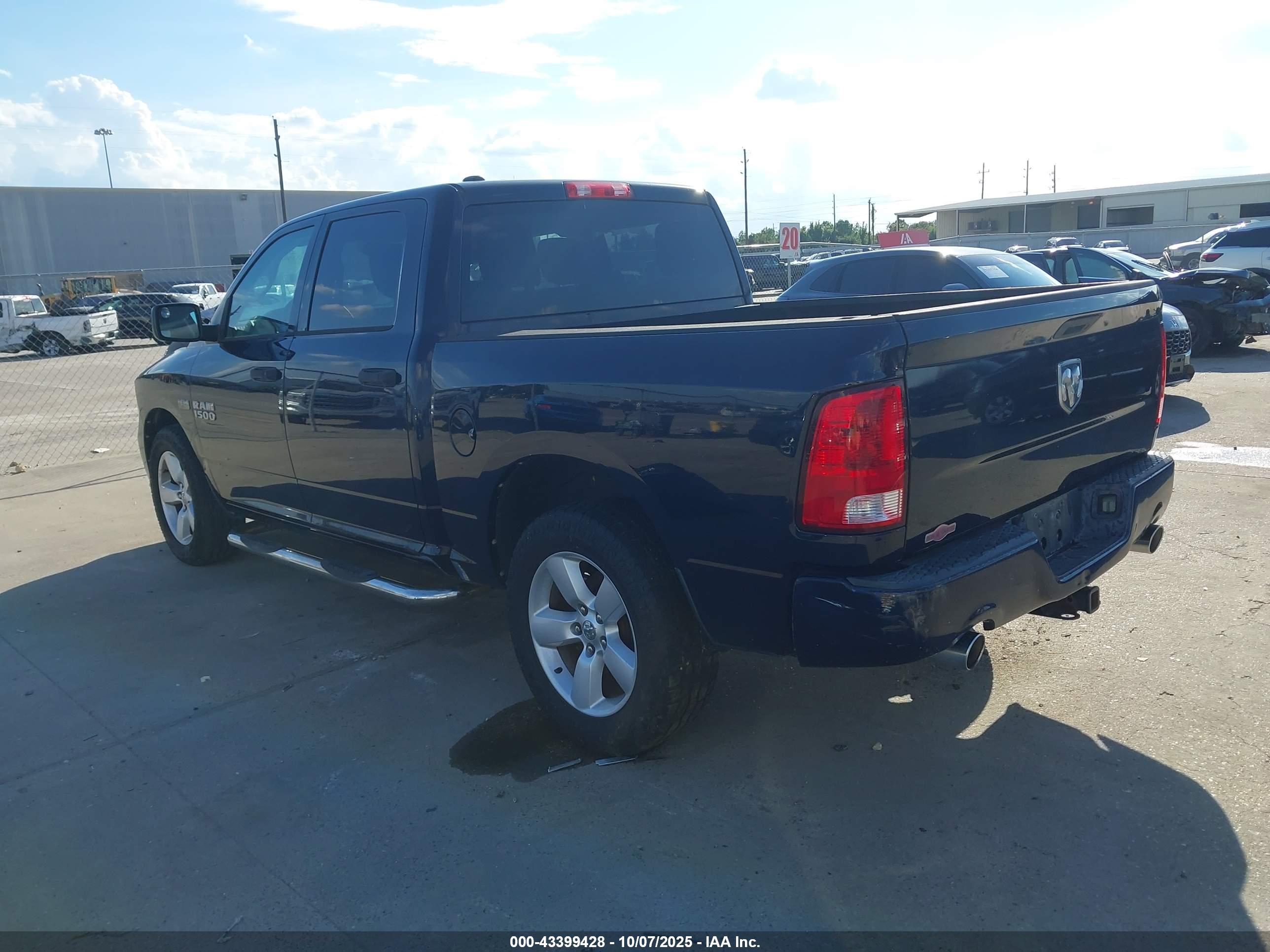 RAM 1500 image 3
