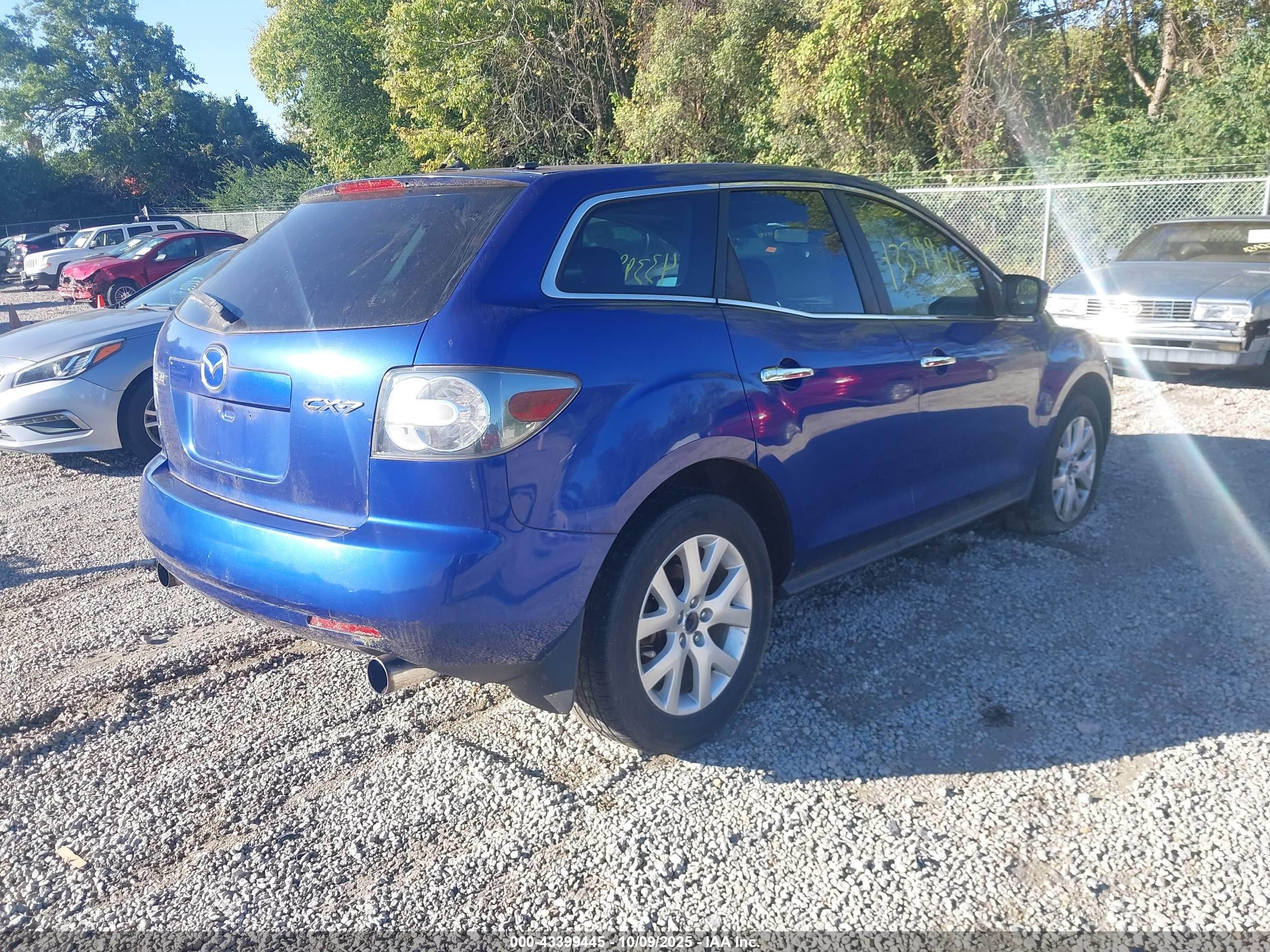 MAZDA CX-7 image 4