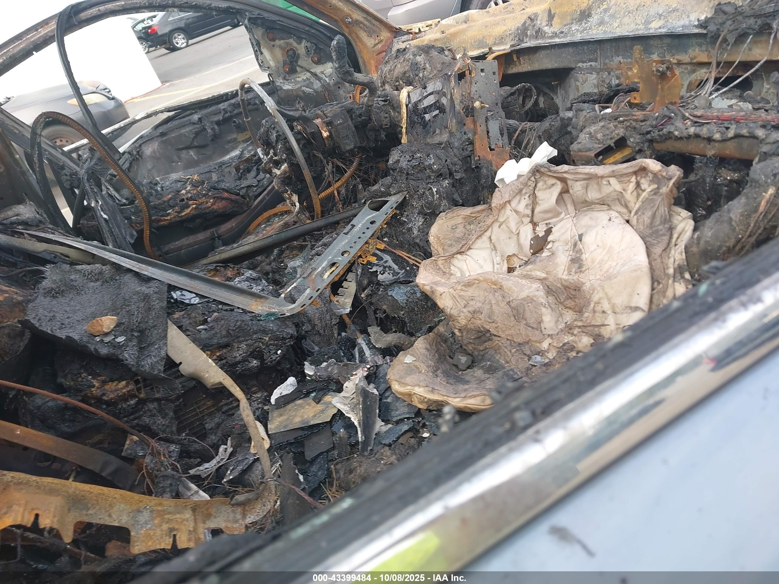 CHEVROLET TAHOE image 5