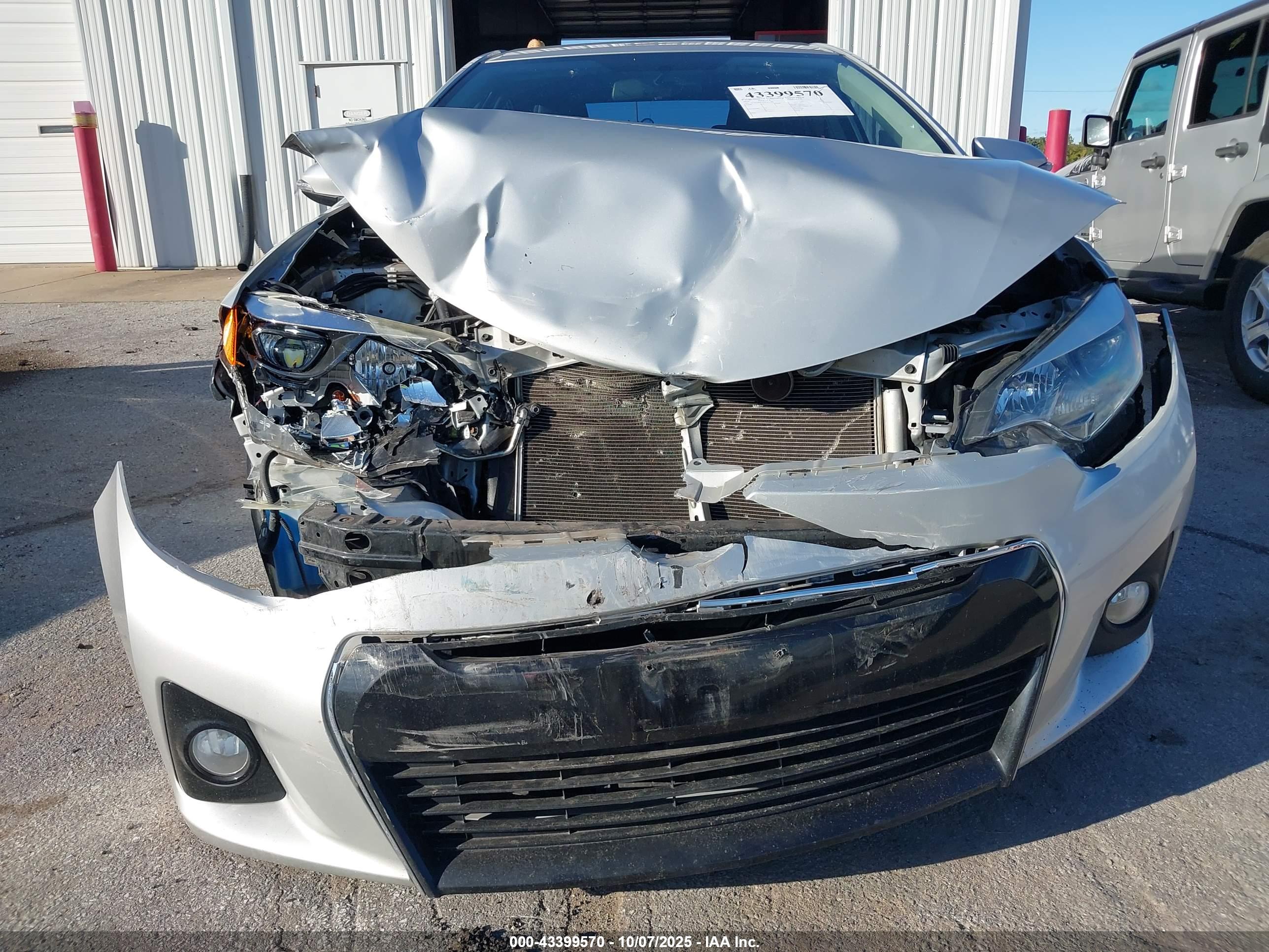 TOYOTA COROLLA image 6