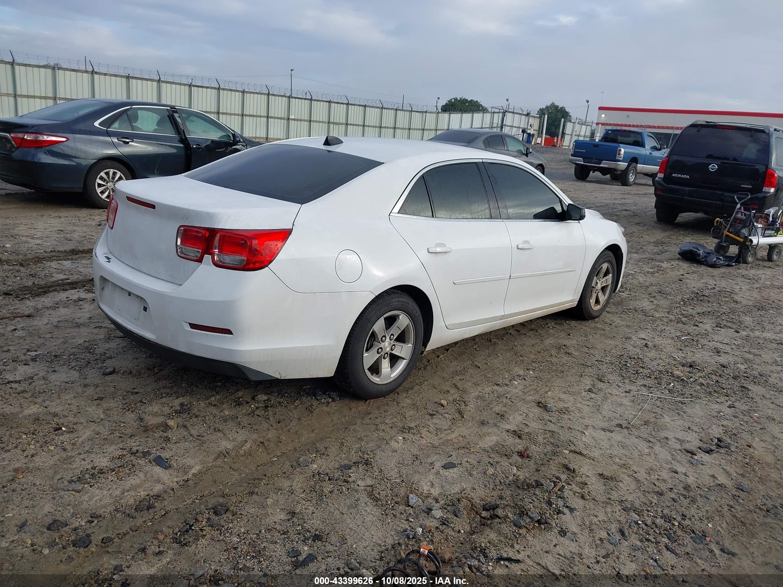 CHEVROLET MALIBU image 4