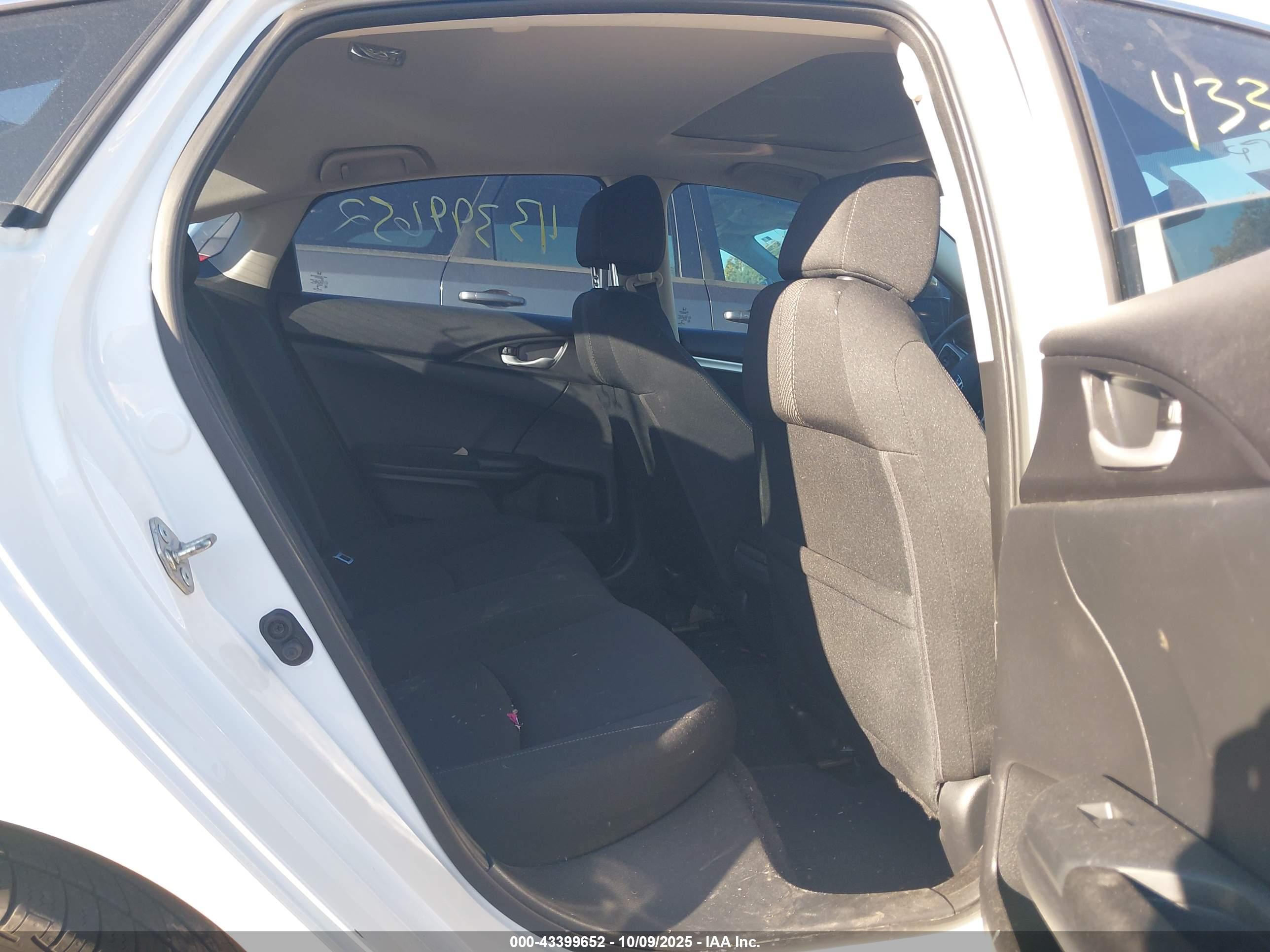 HONDA CIVIC image 8