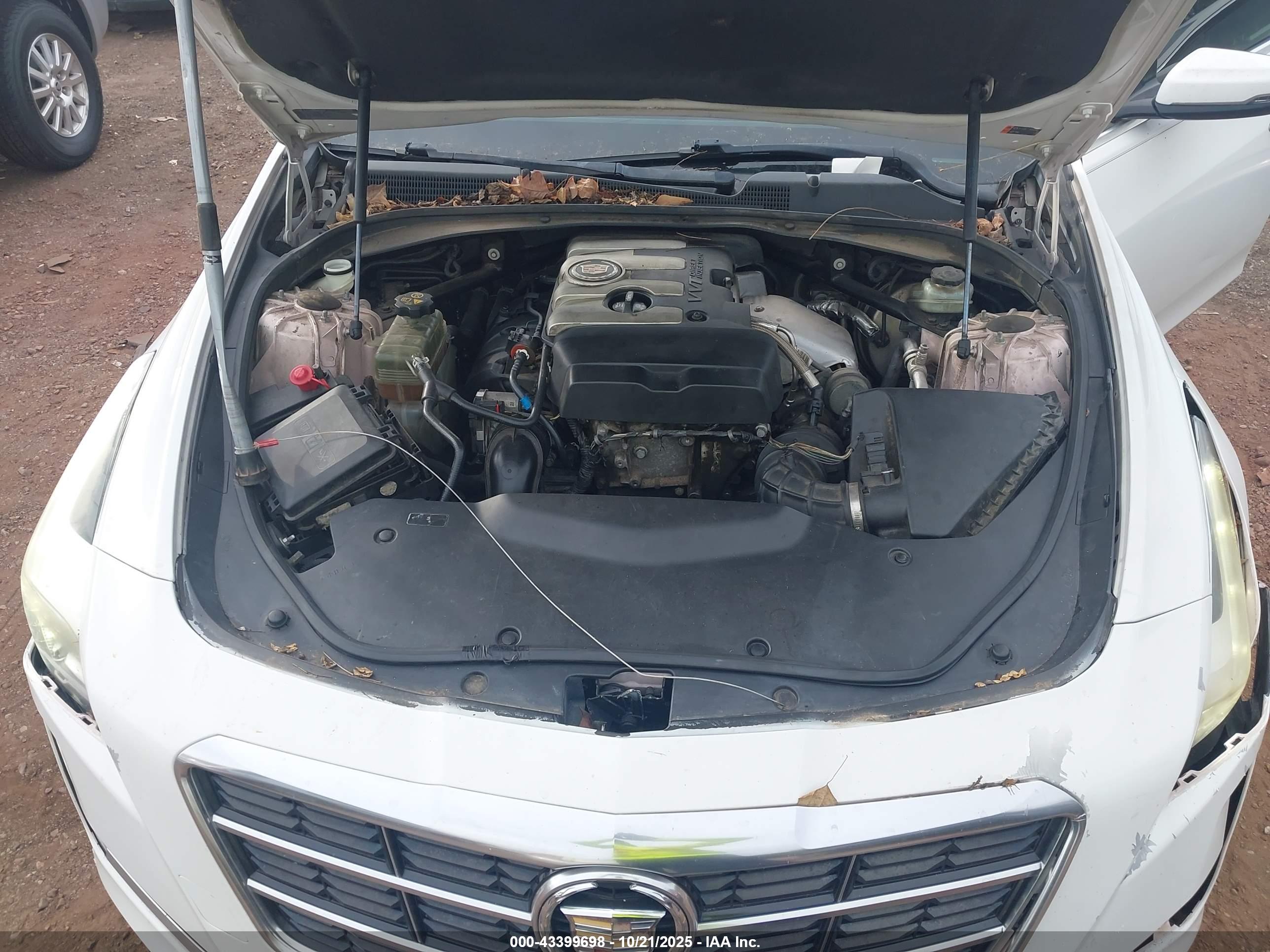 CADILLAC CTS image 10