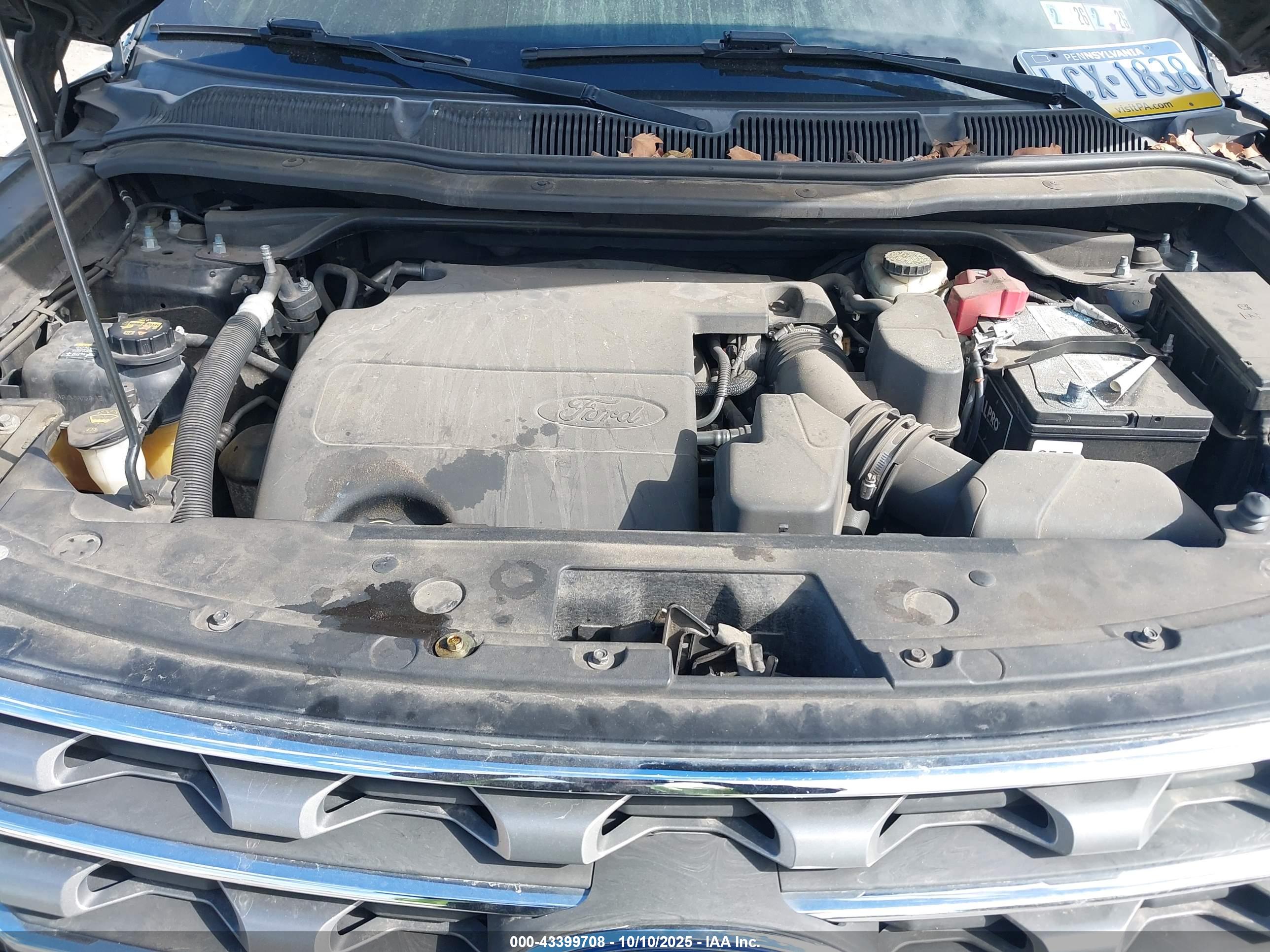 FORD EXPLORER image 10