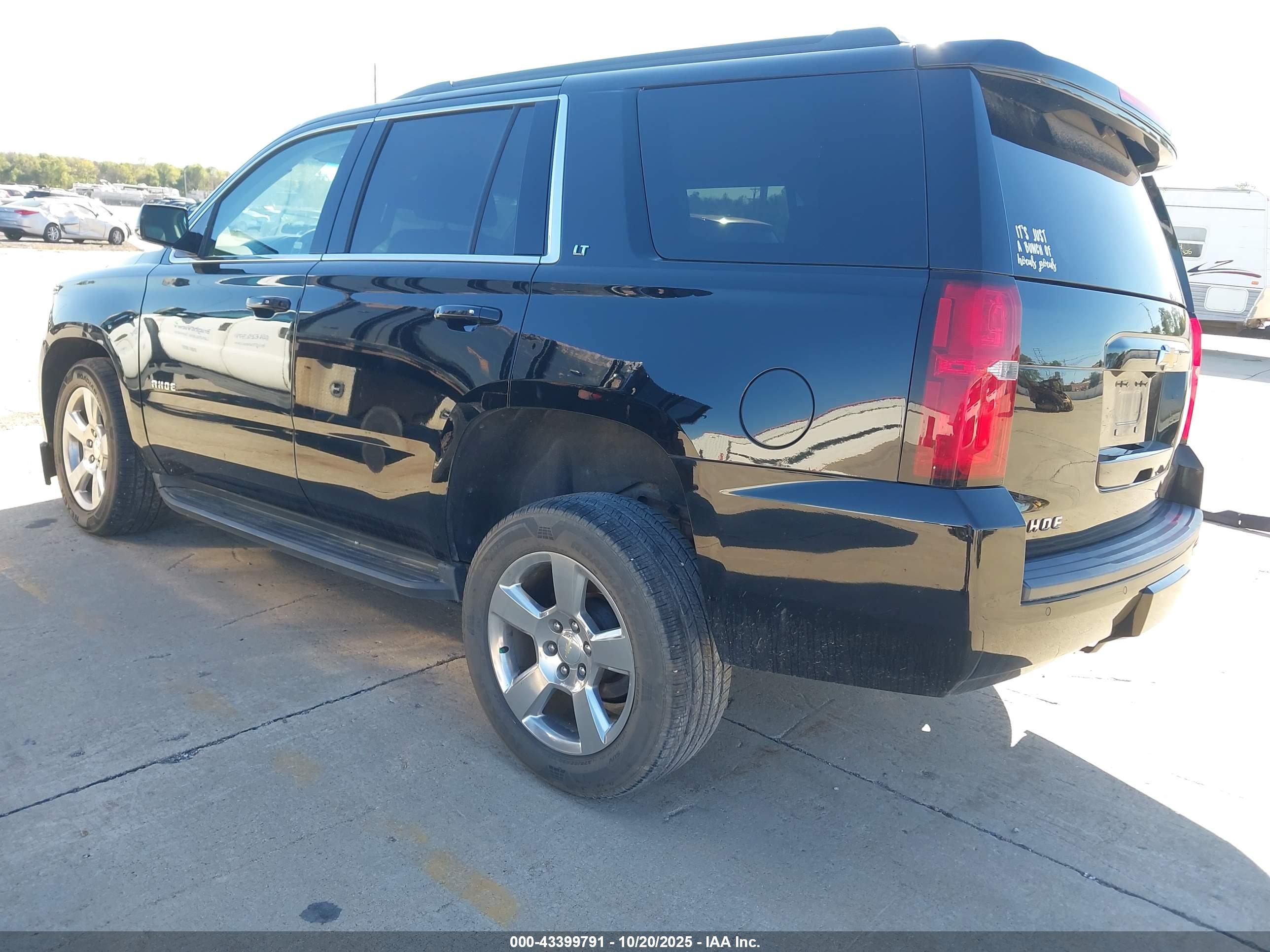 CHEVROLET TAHOE image 3