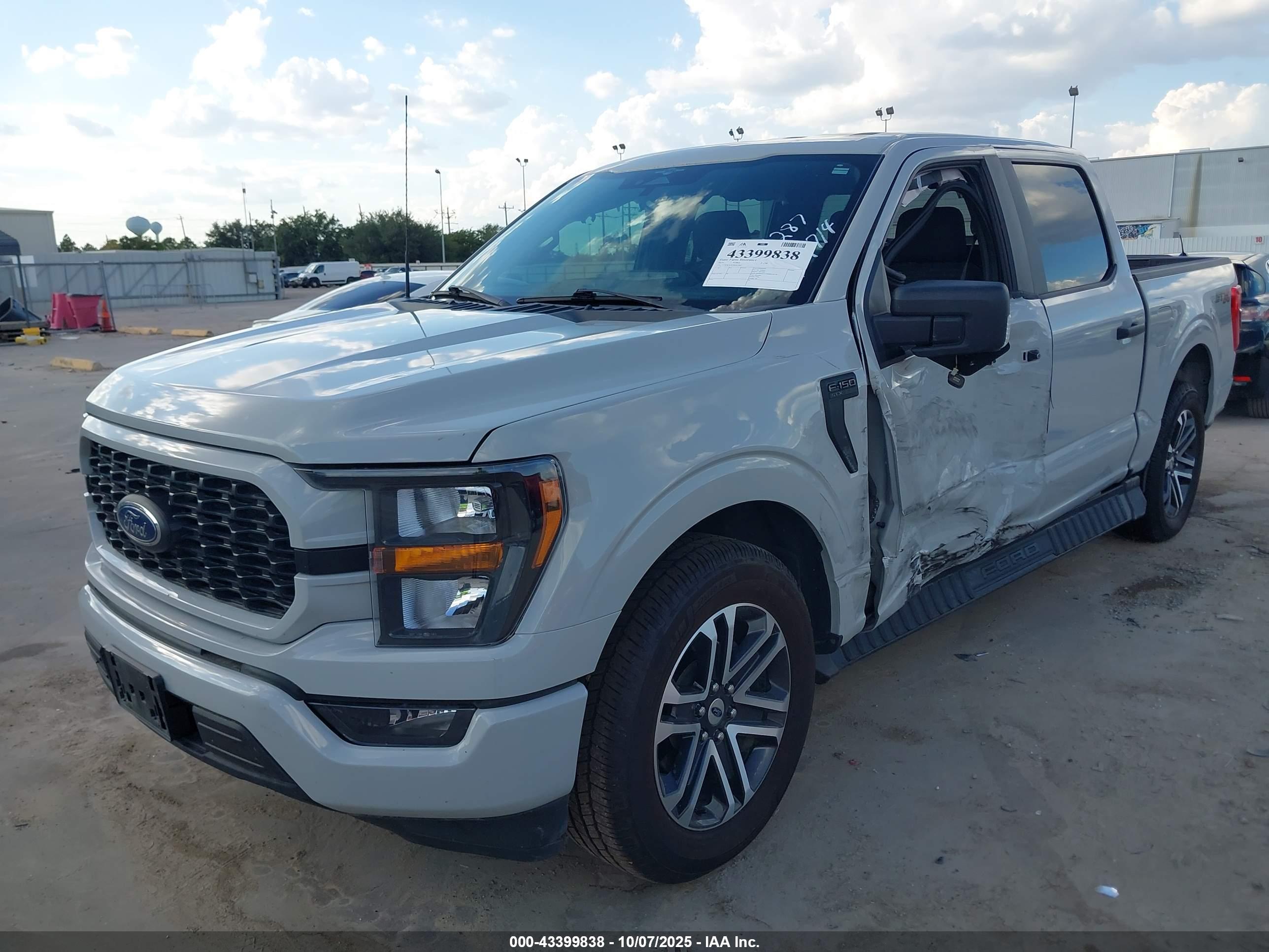 FORD F-150 image 2