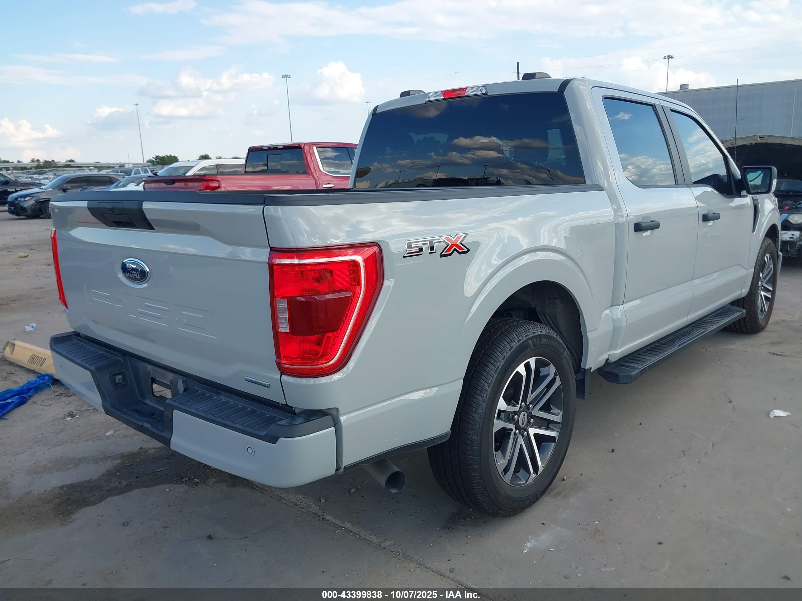 FORD F-150 image 4