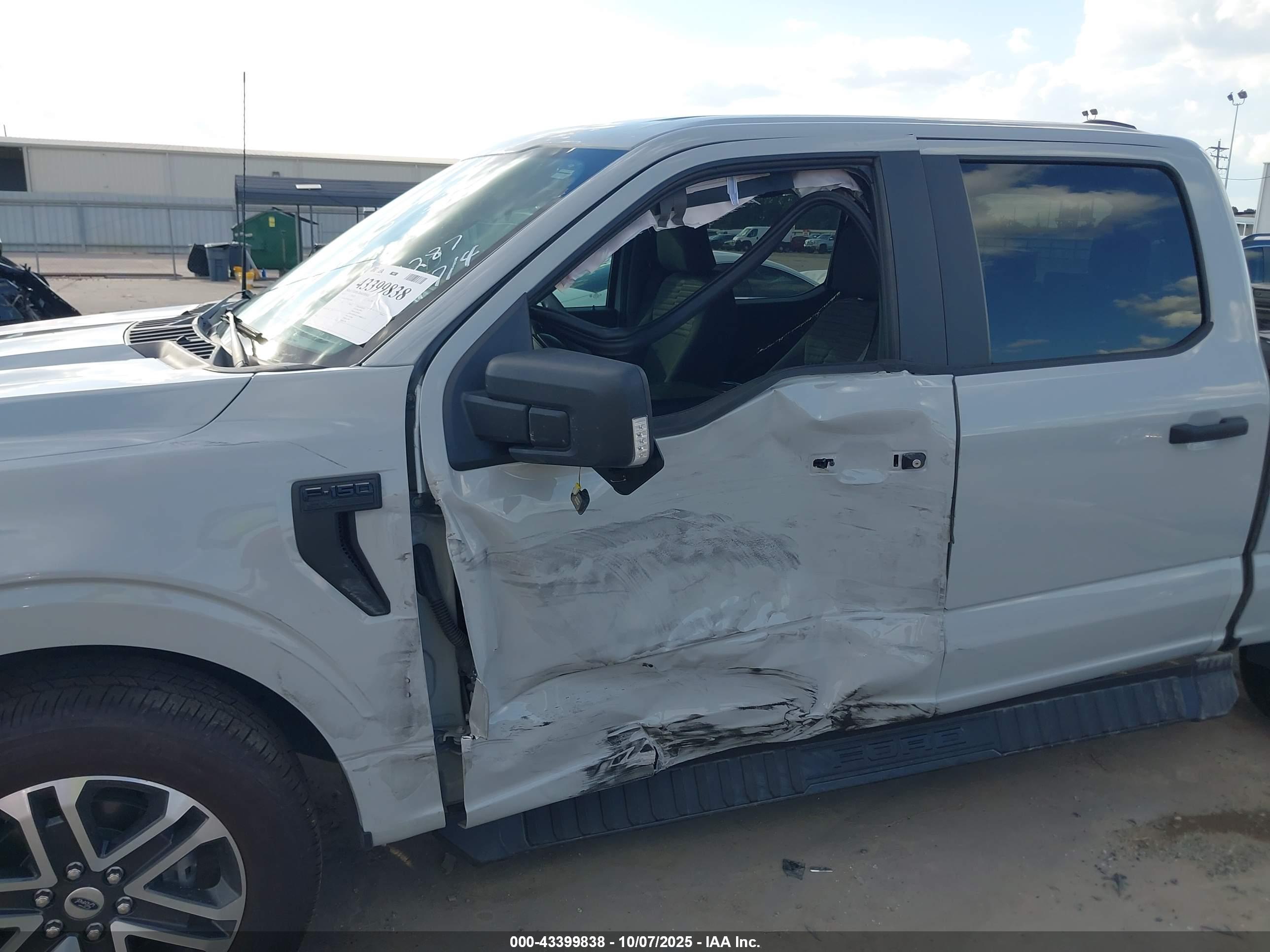 FORD F-150 image 6