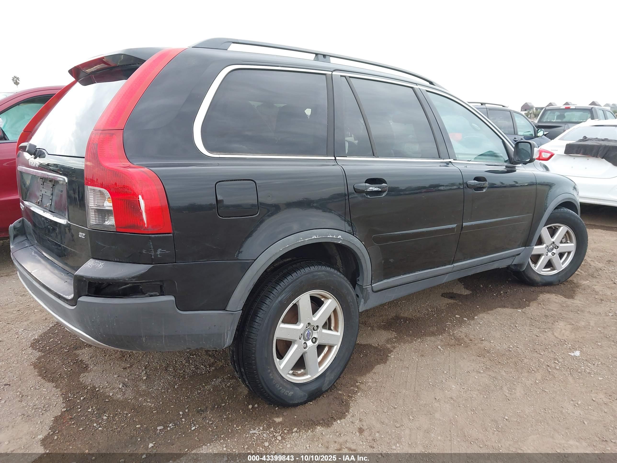 VOLVO XC90 image 4