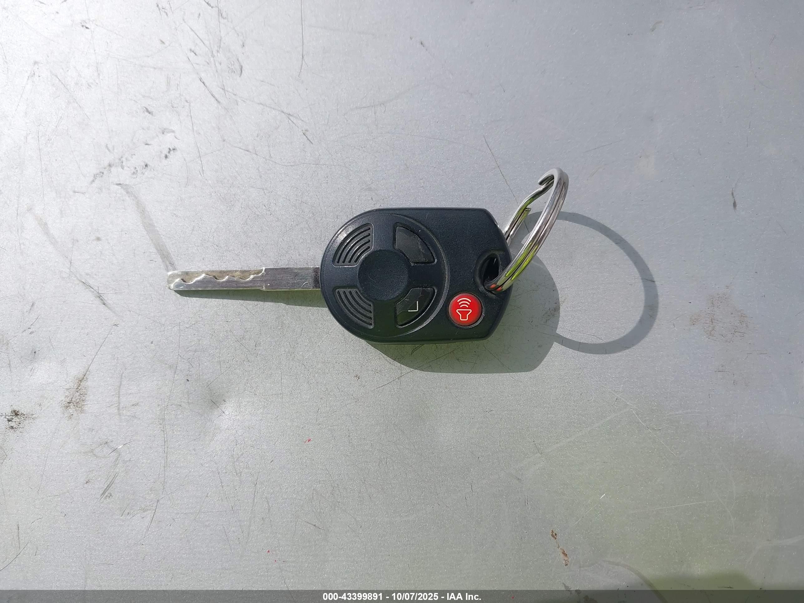 FORD ESCAPE image 11