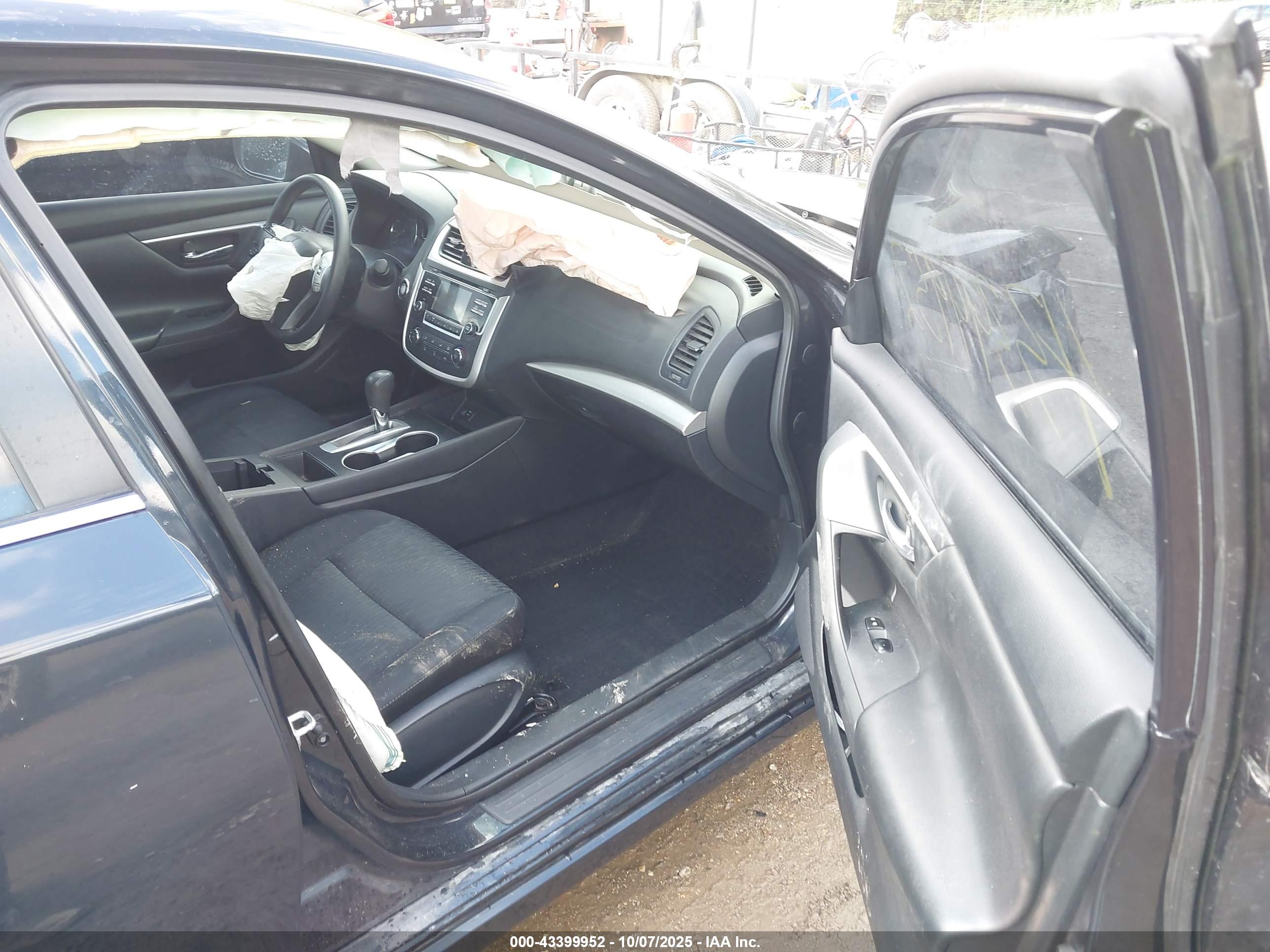NISSAN ALTIMA image 5