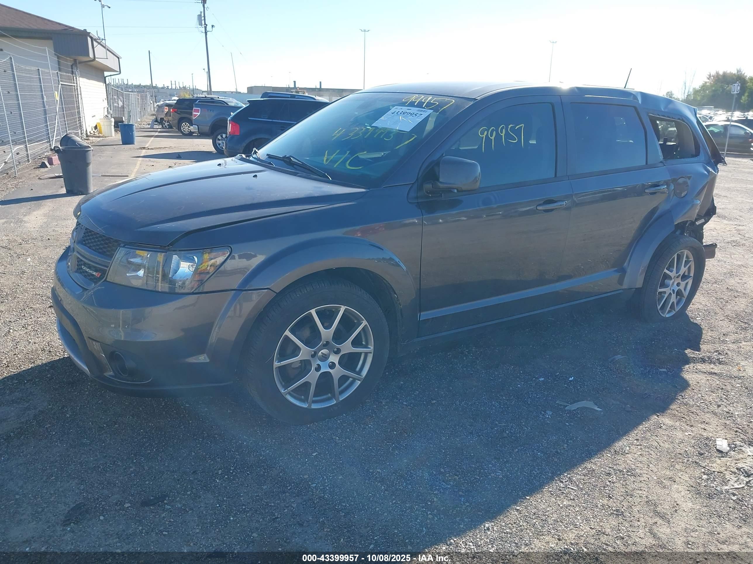 DODGE JOURNEY image 2