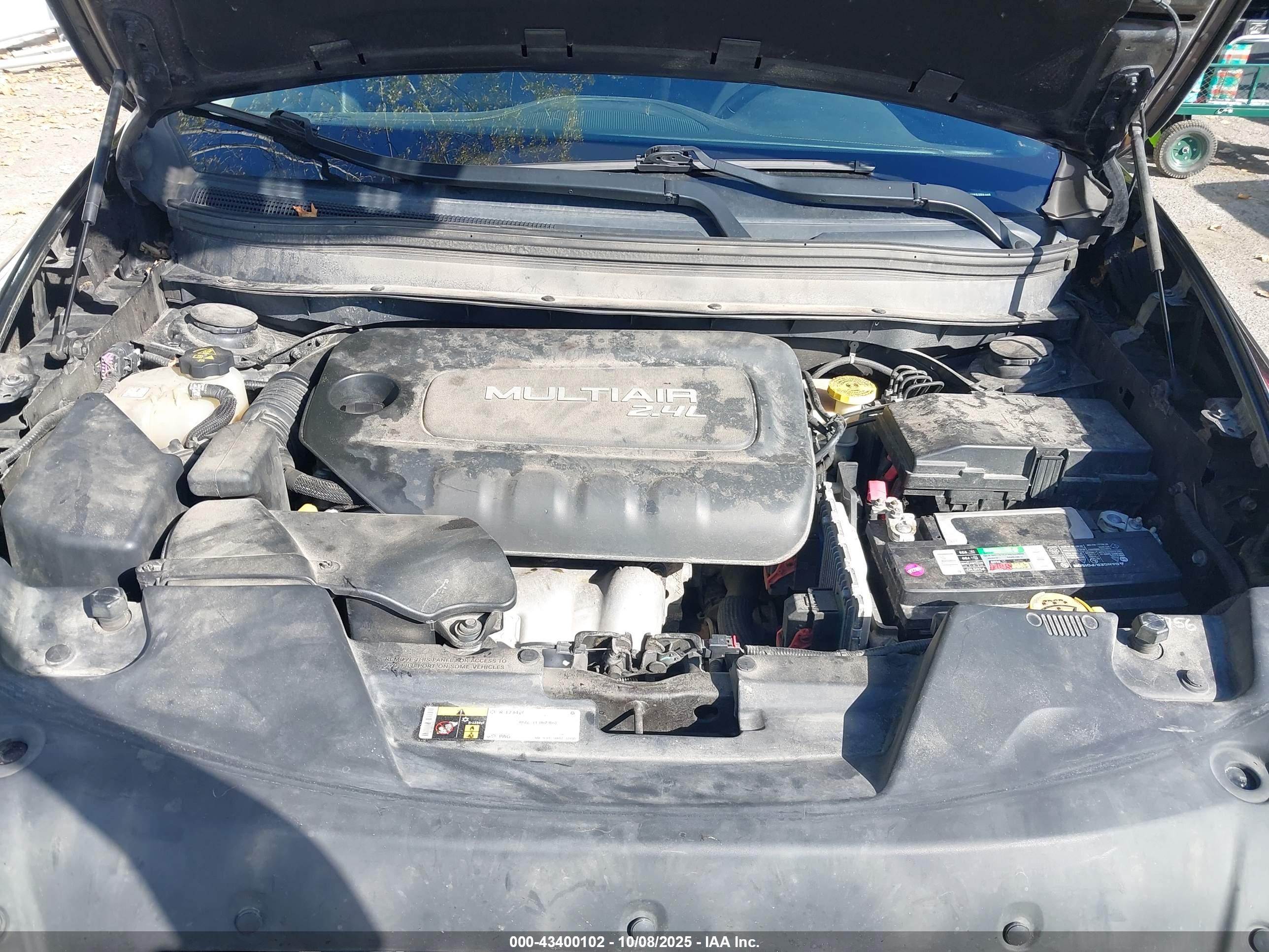 JEEP CHEROKEE image 10