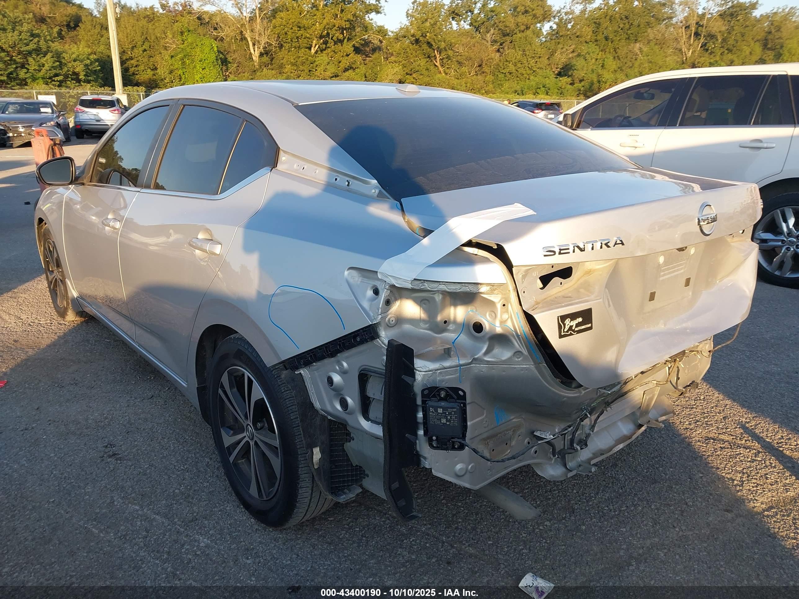 NISSAN SENTRA image 3