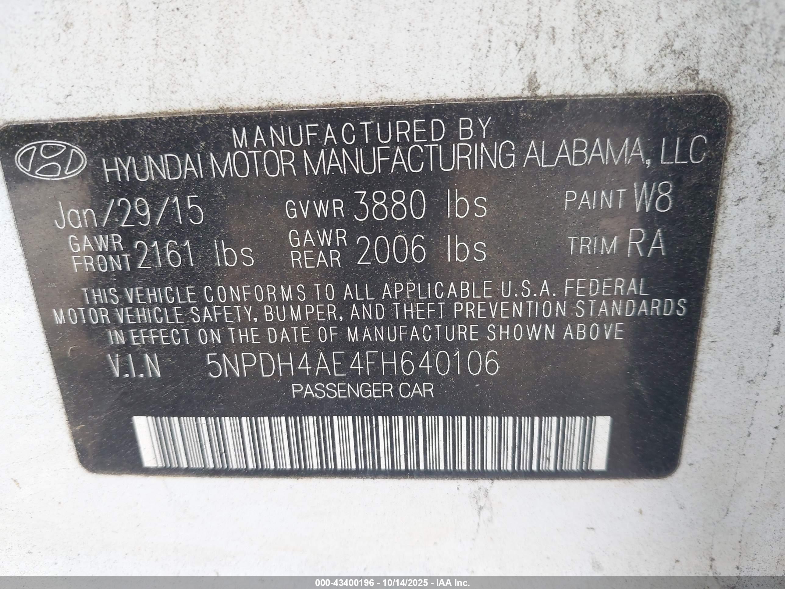 HYUNDAI ELANTRA image 9