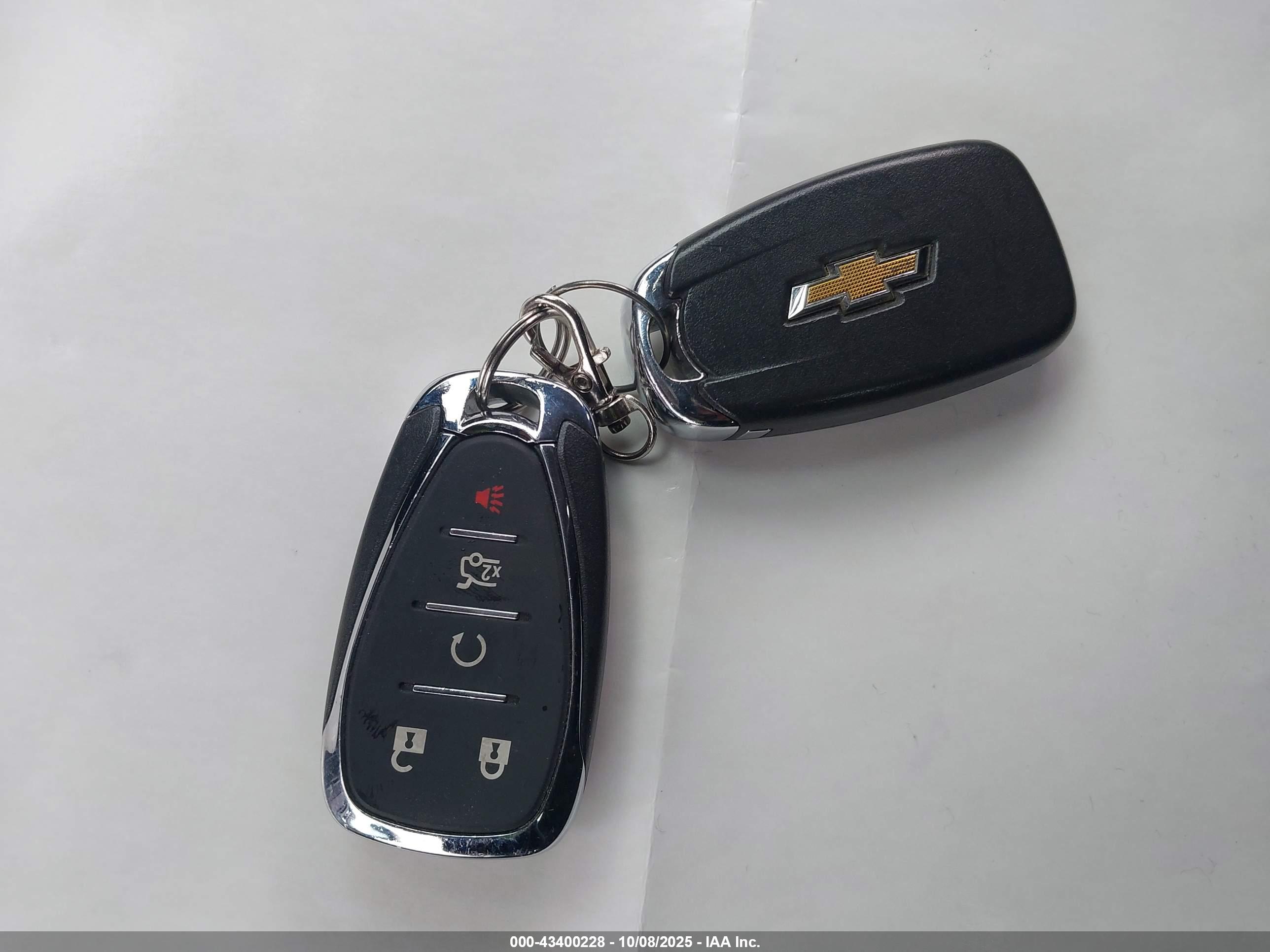 CHEVROLET MALIBU image 11