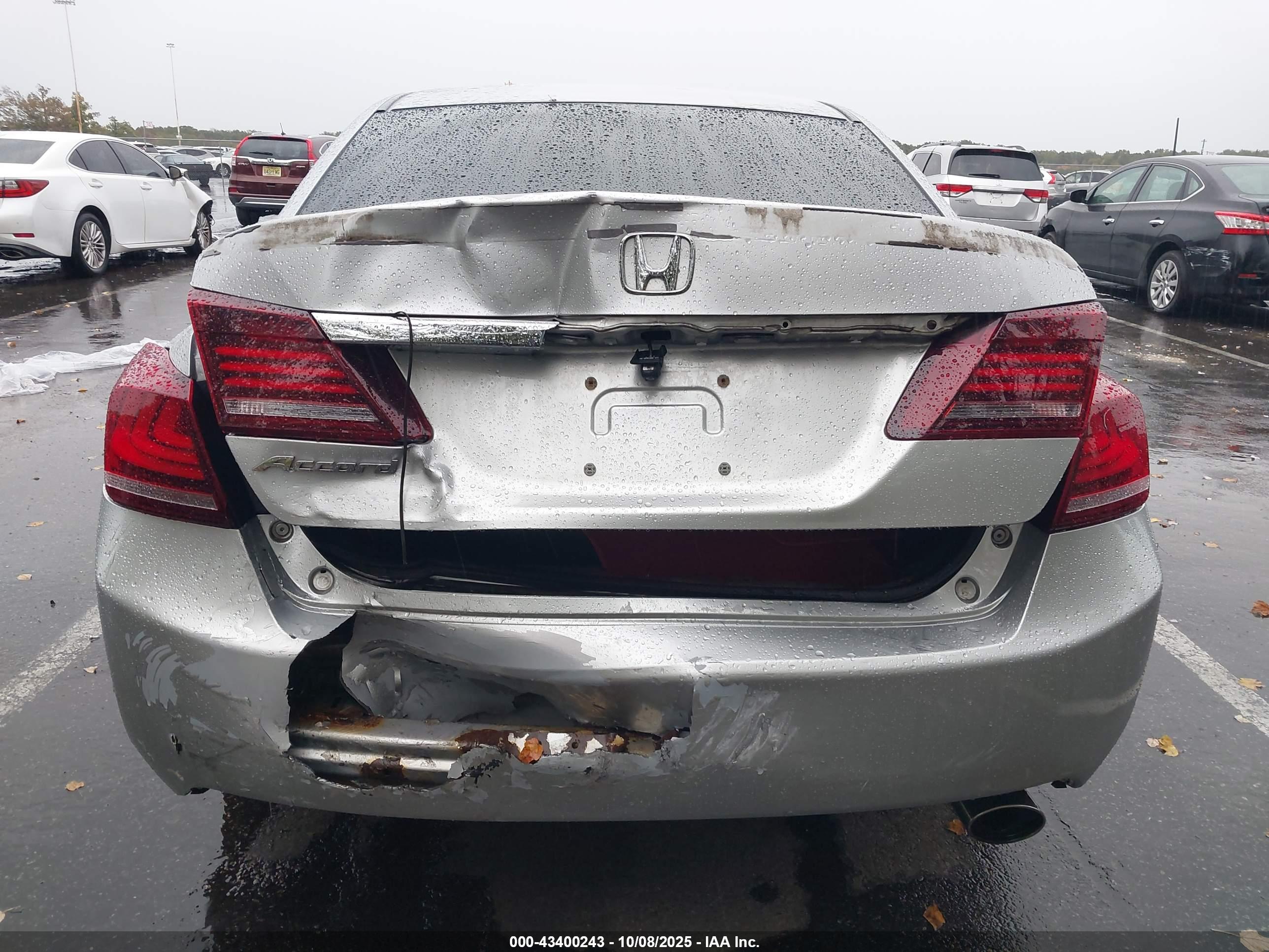 HONDA ACCORD image 6