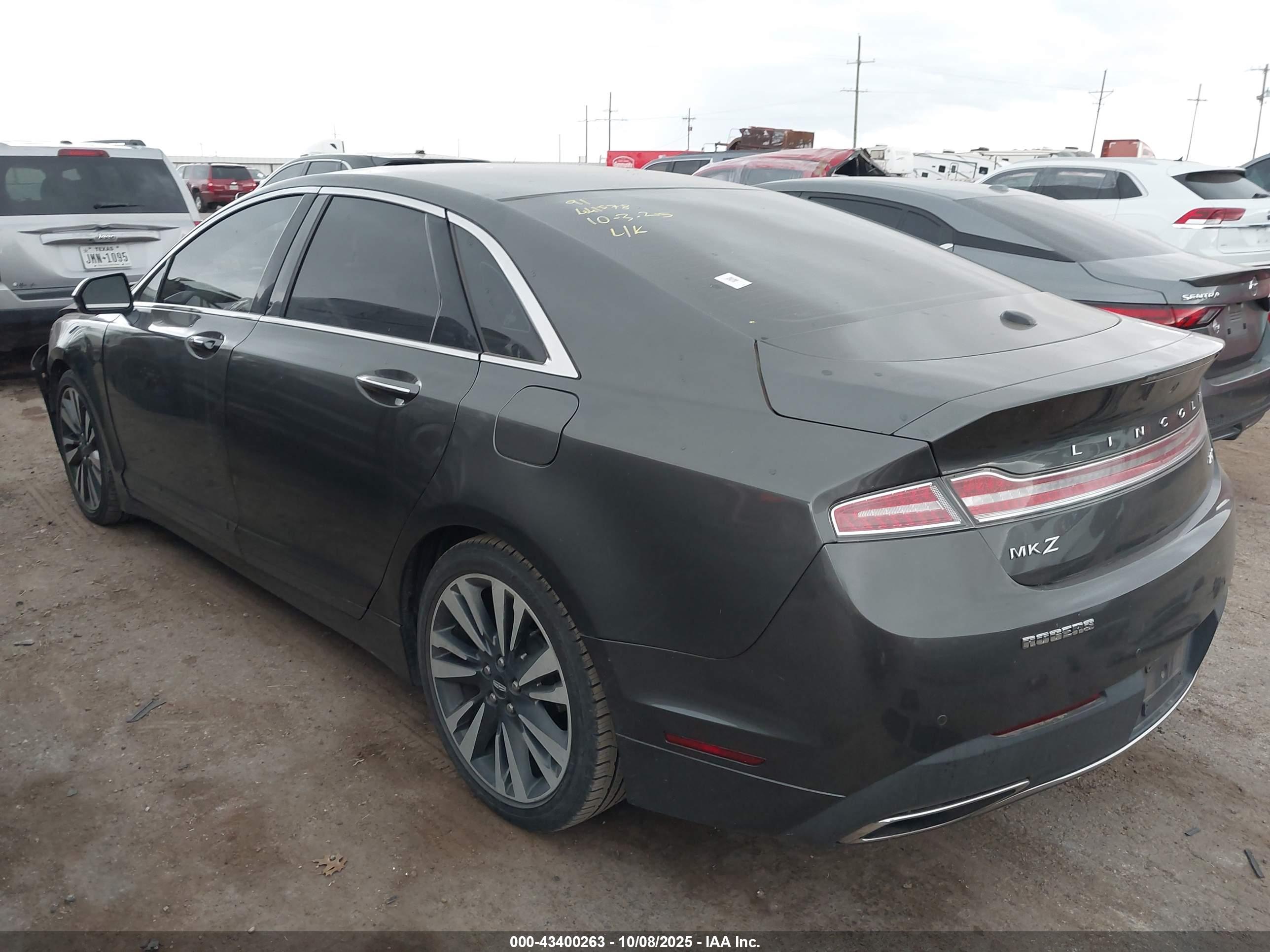 LINCOLN MKZ image 3