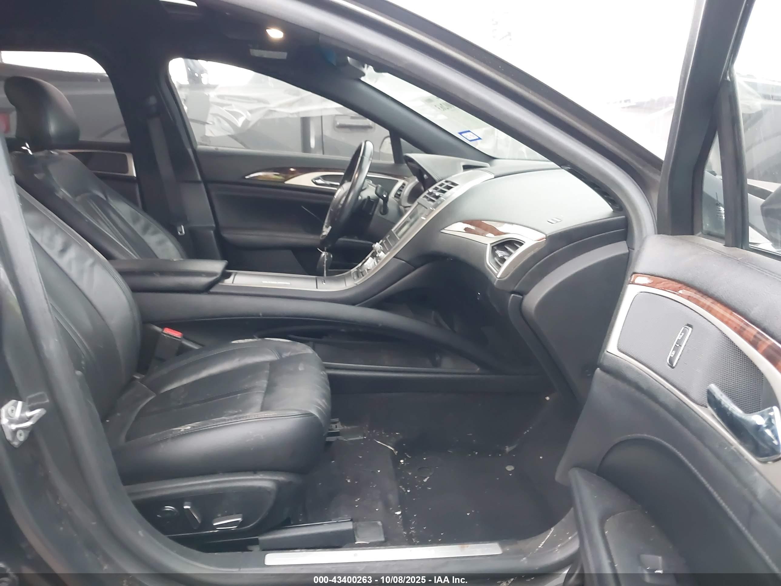 LINCOLN MKZ image 5