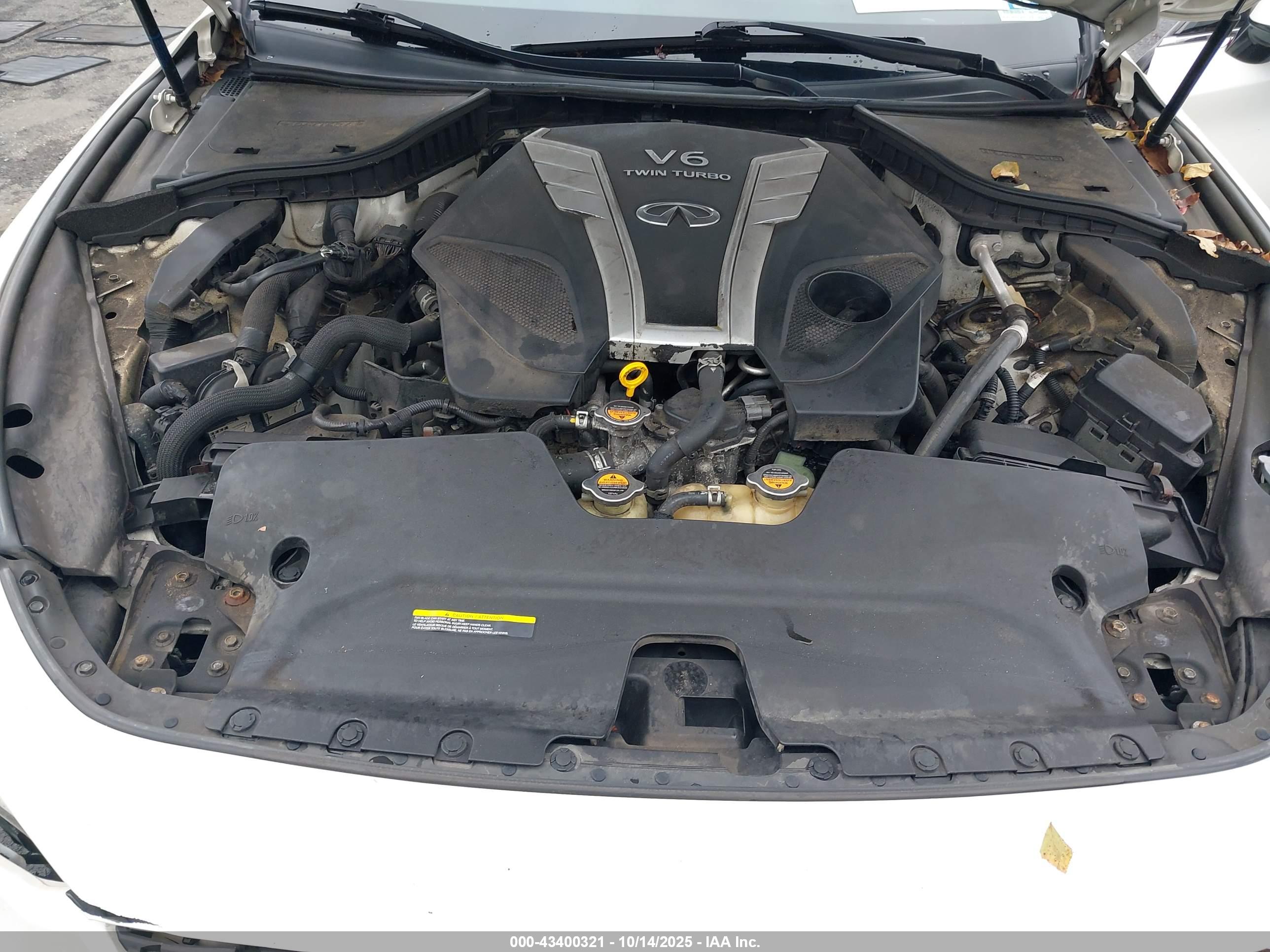 INFINITI Q60 image 10