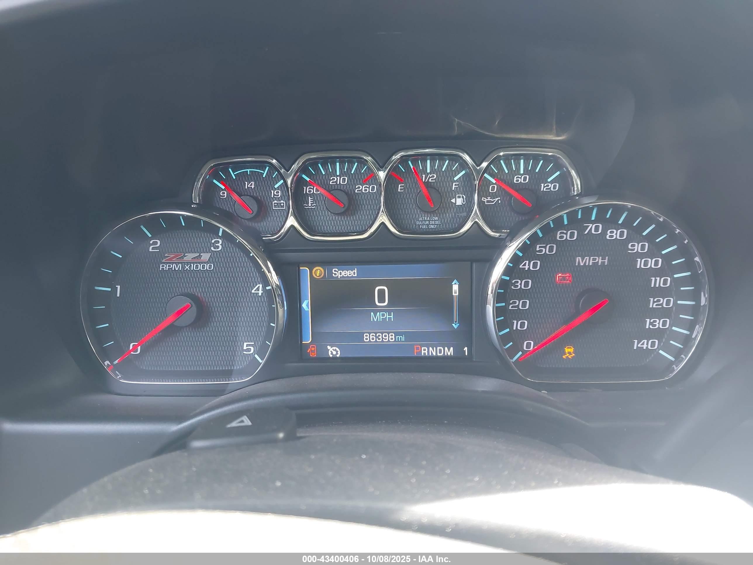 CHEVROLET SILVERADO image 7