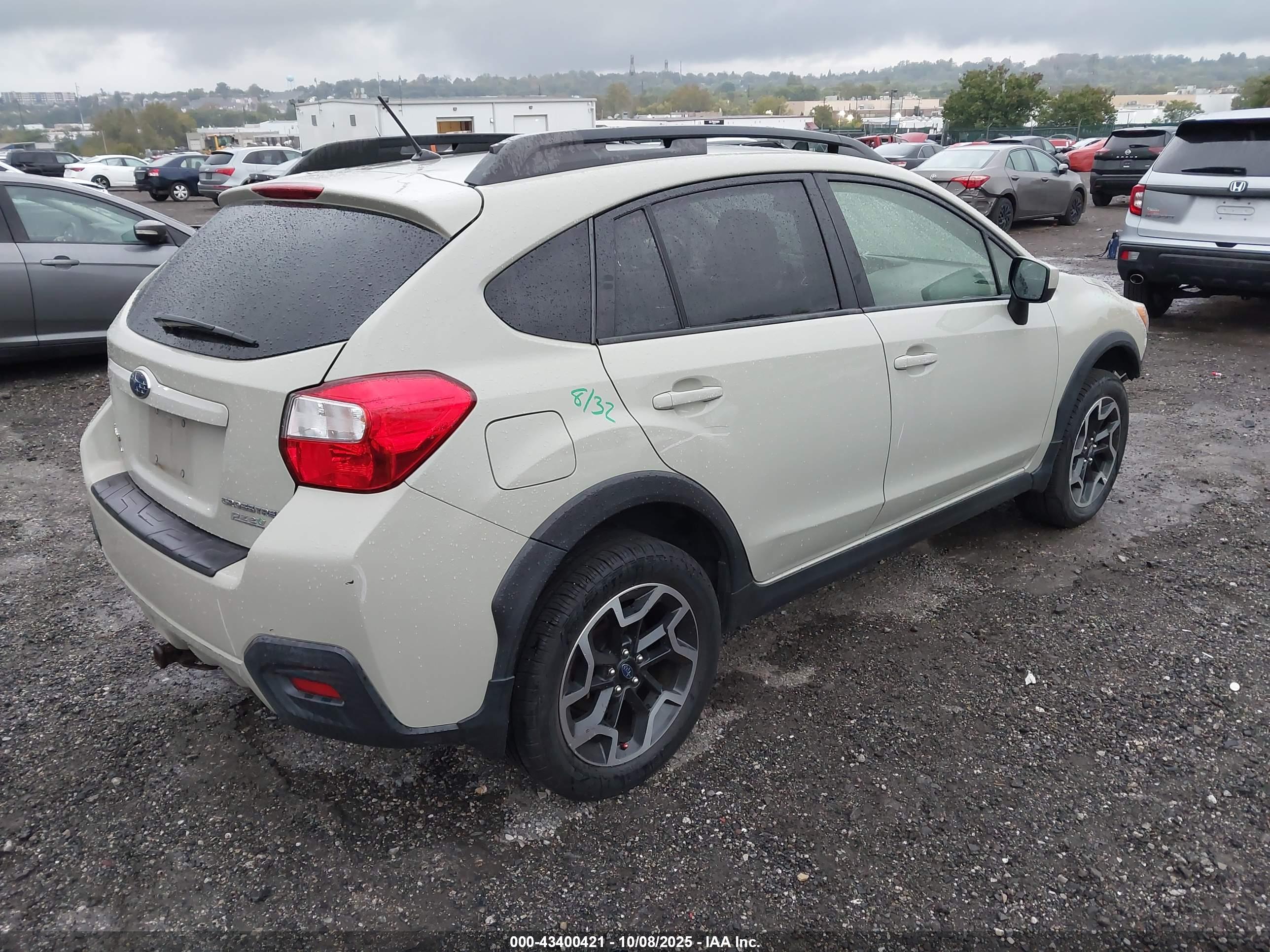SUBARU CROSSTREK image 4