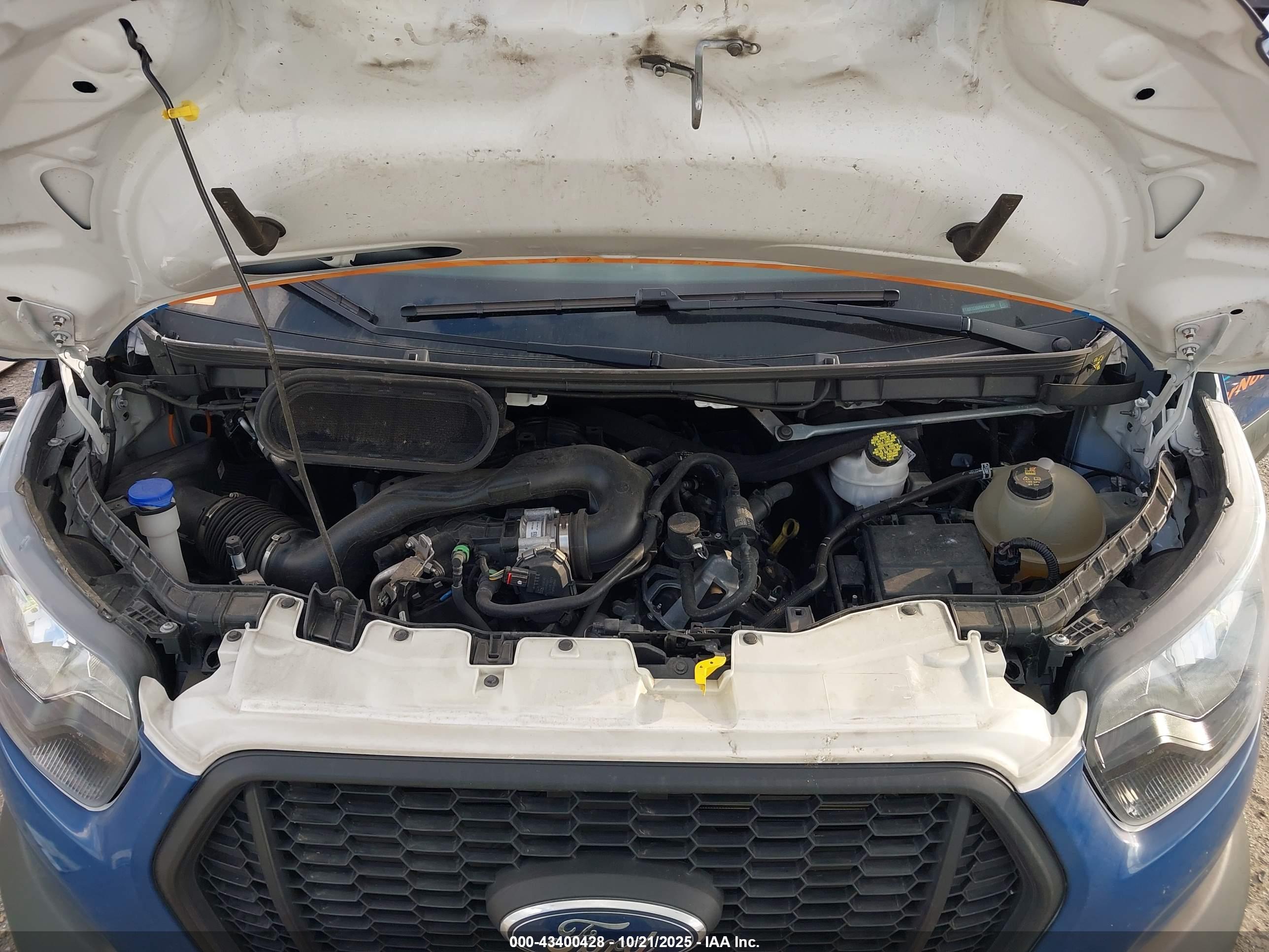 FORD TRANSIT-250 image 10