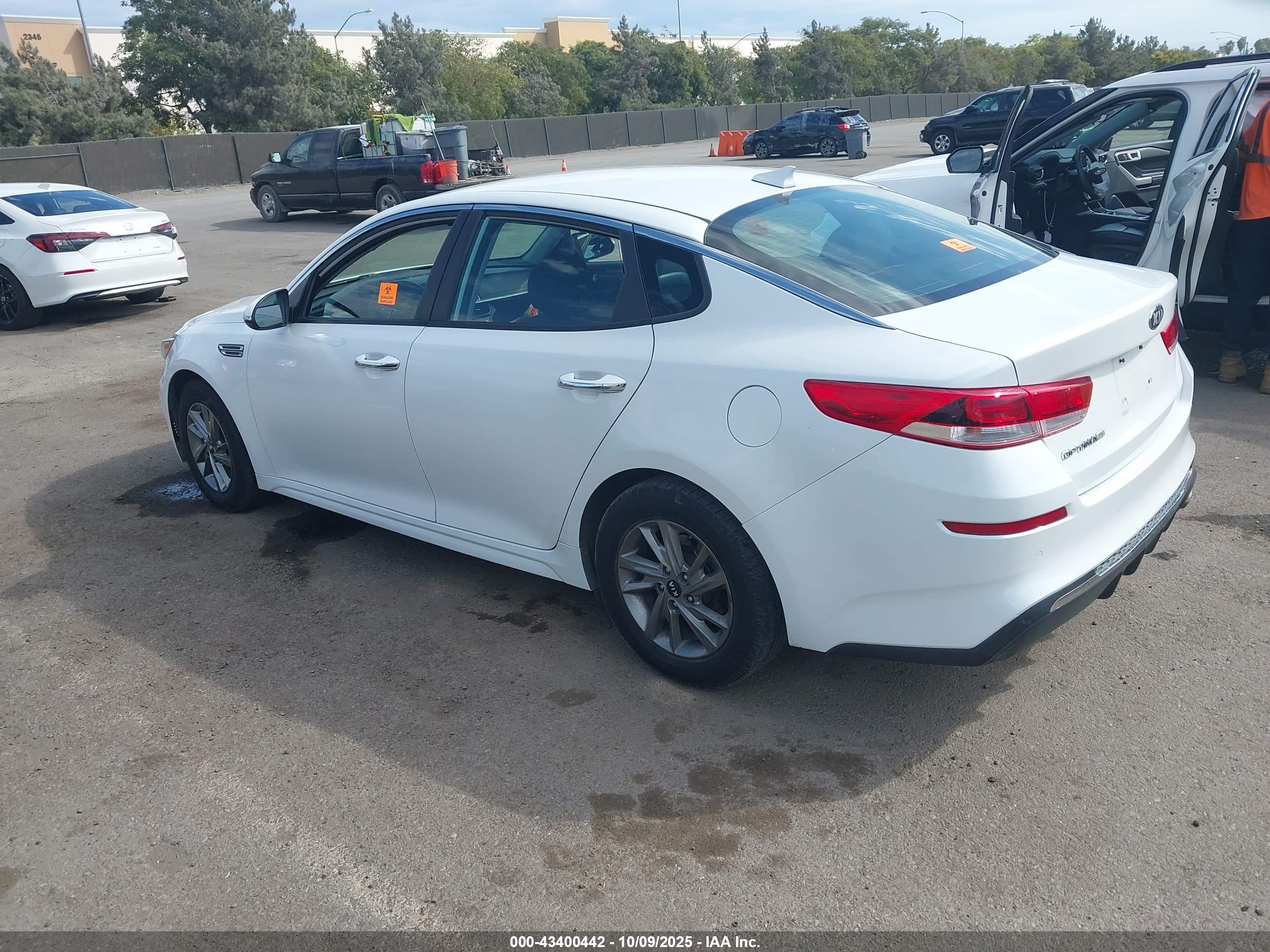 KIA OPTIMA image 3