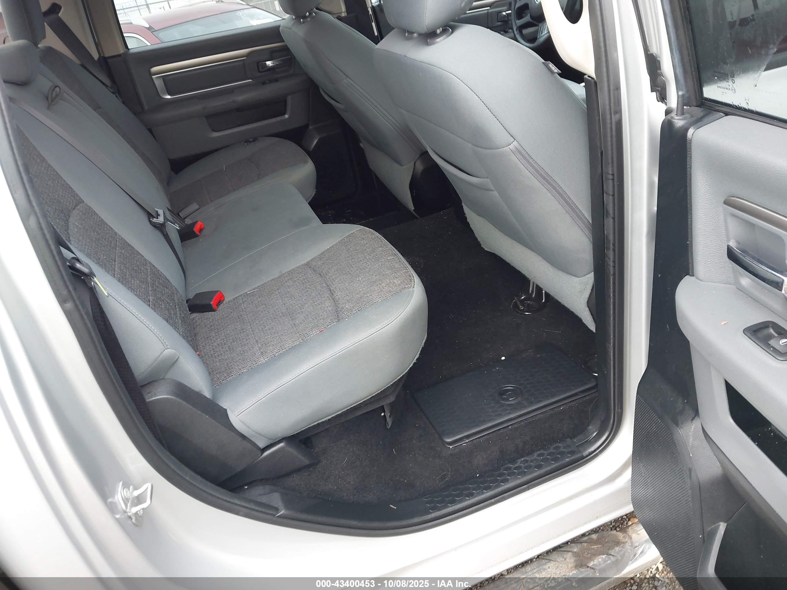RAM 1500 image 8
