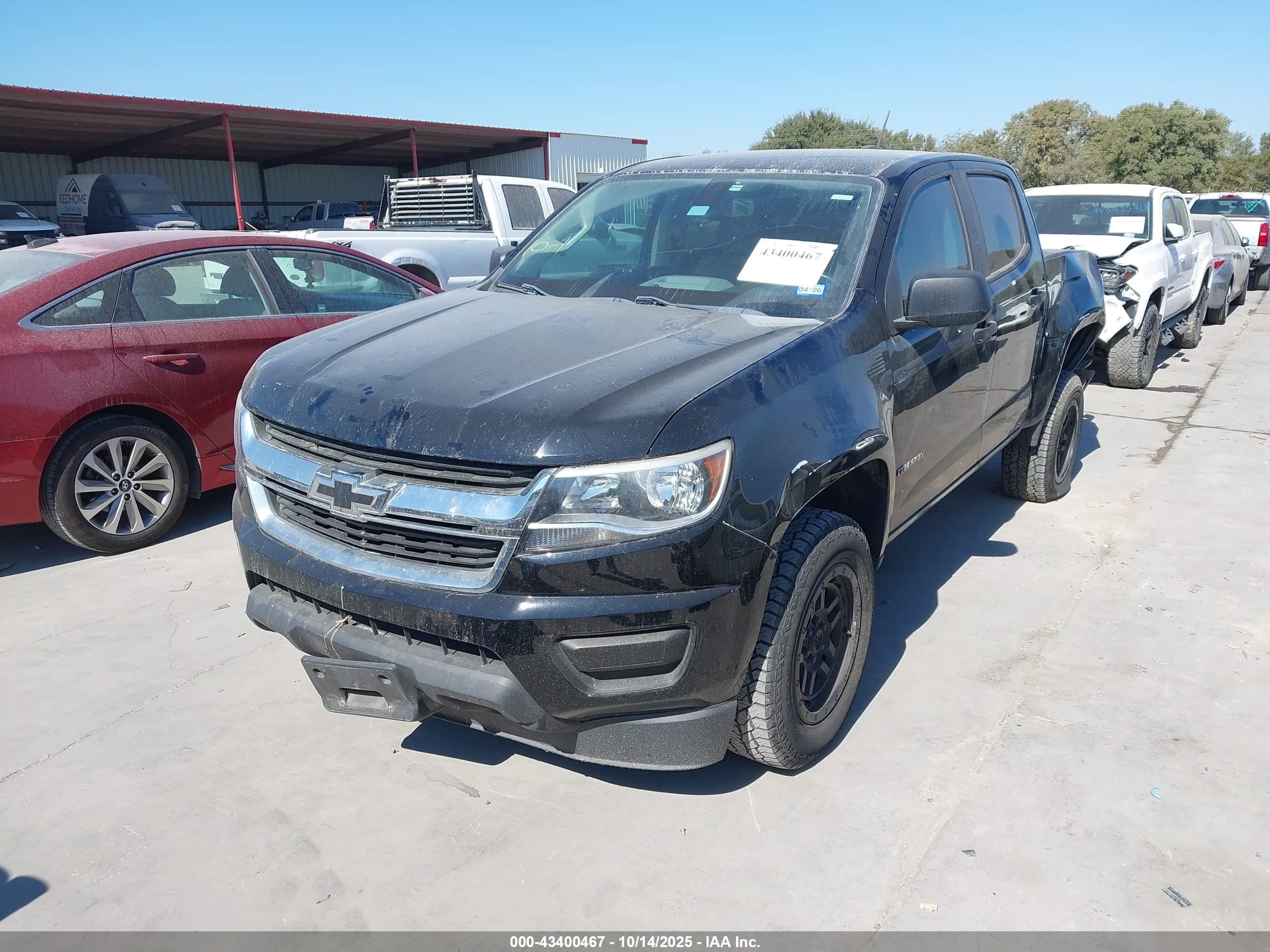 CHEVROLET COLORADO image 2