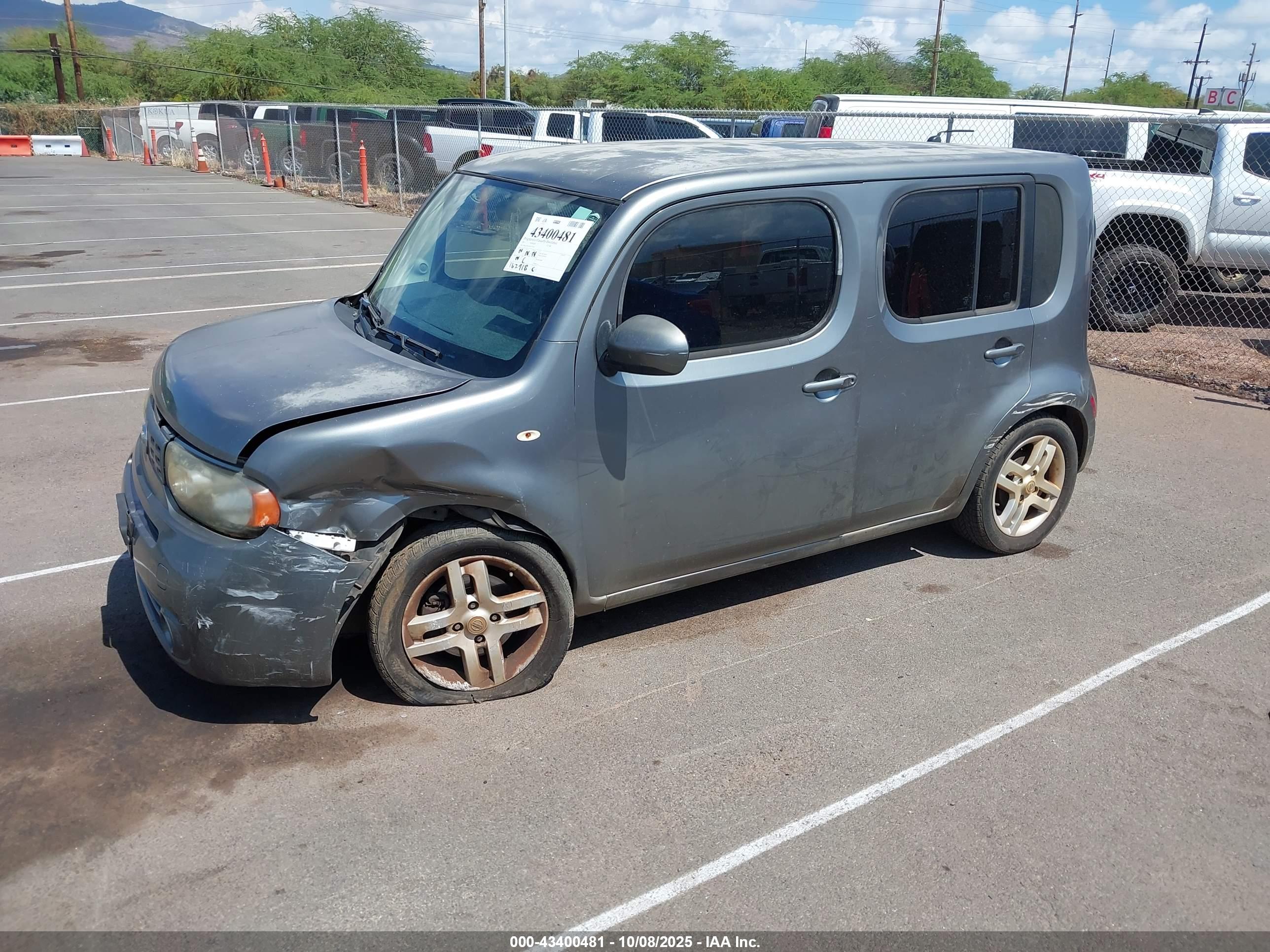 NISSAN CUBE image 2
