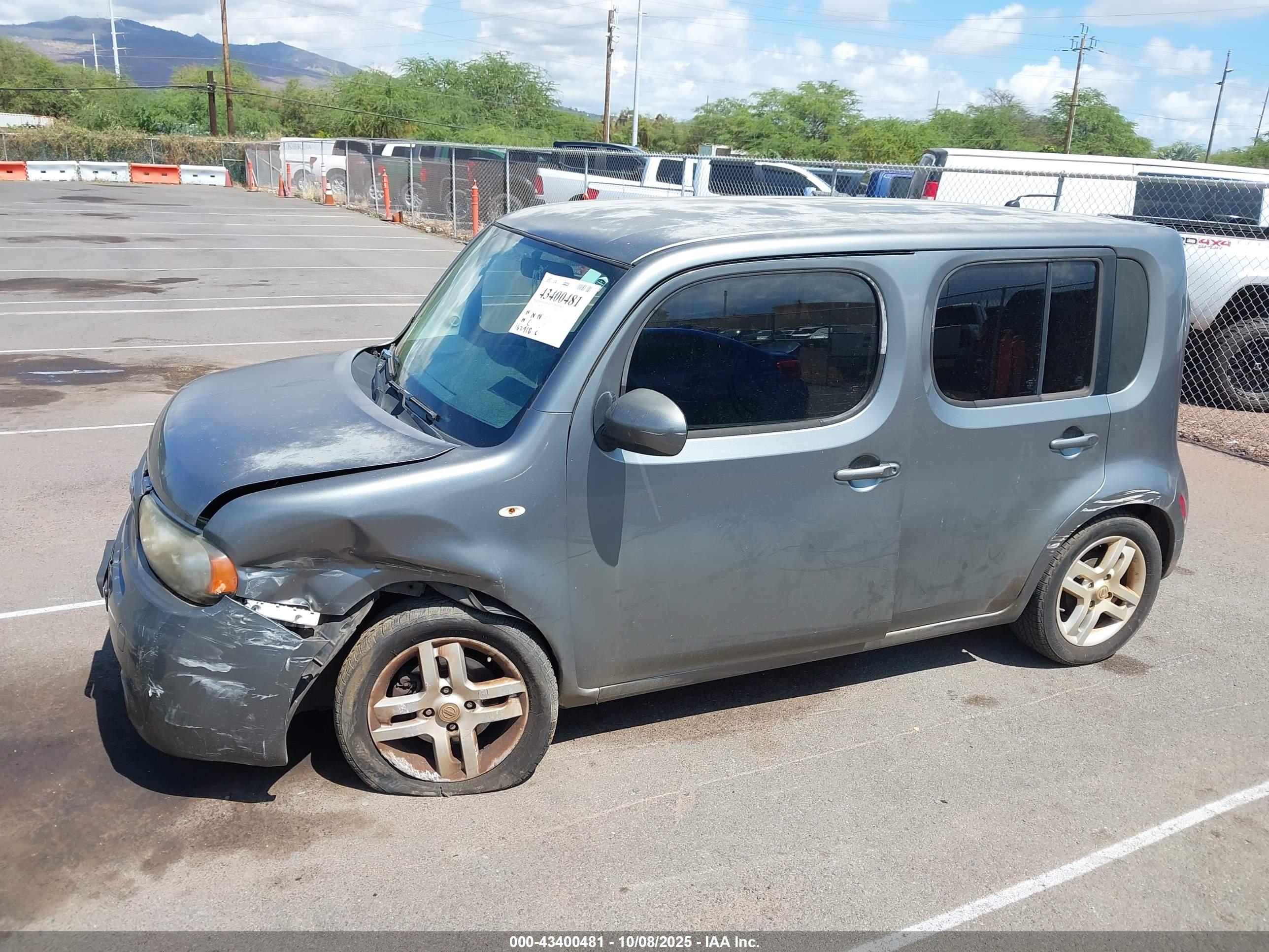 NISSAN CUBE image 6