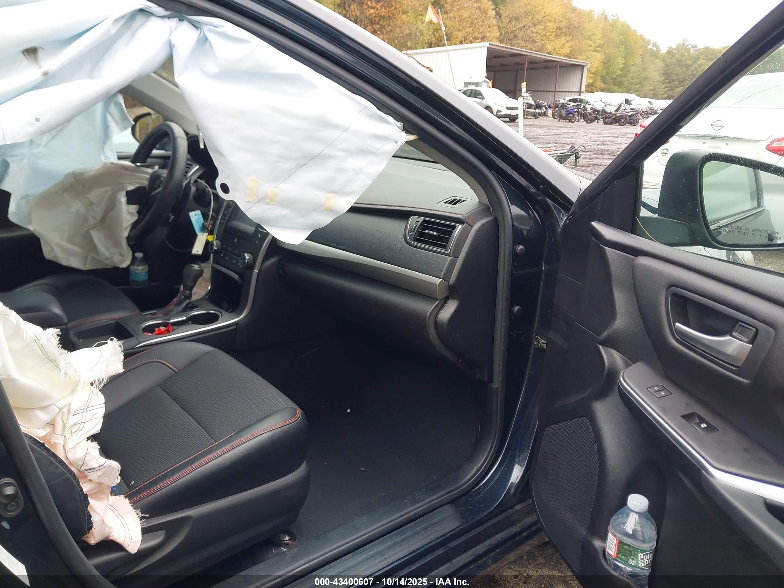TOYOTA CAMRY image 5