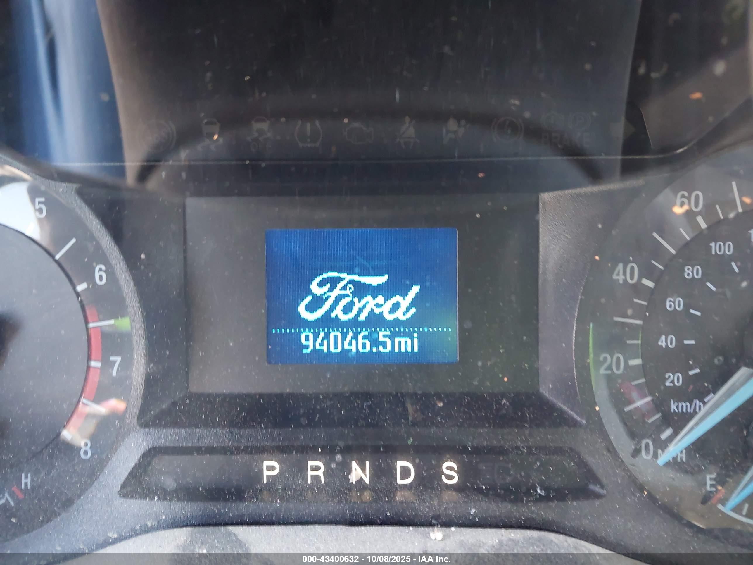 FORD FUSION image 7