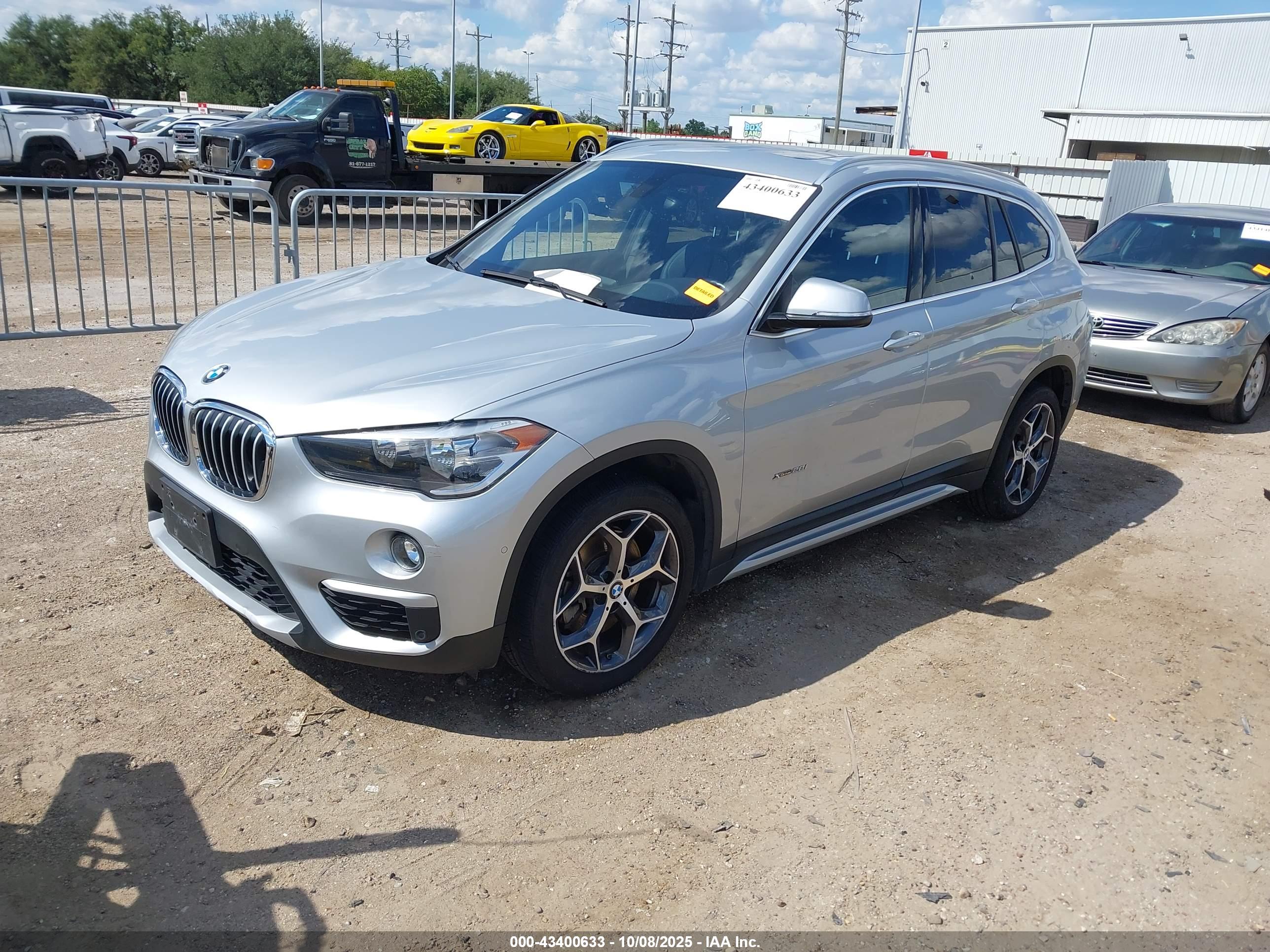 BMW X1 image 2