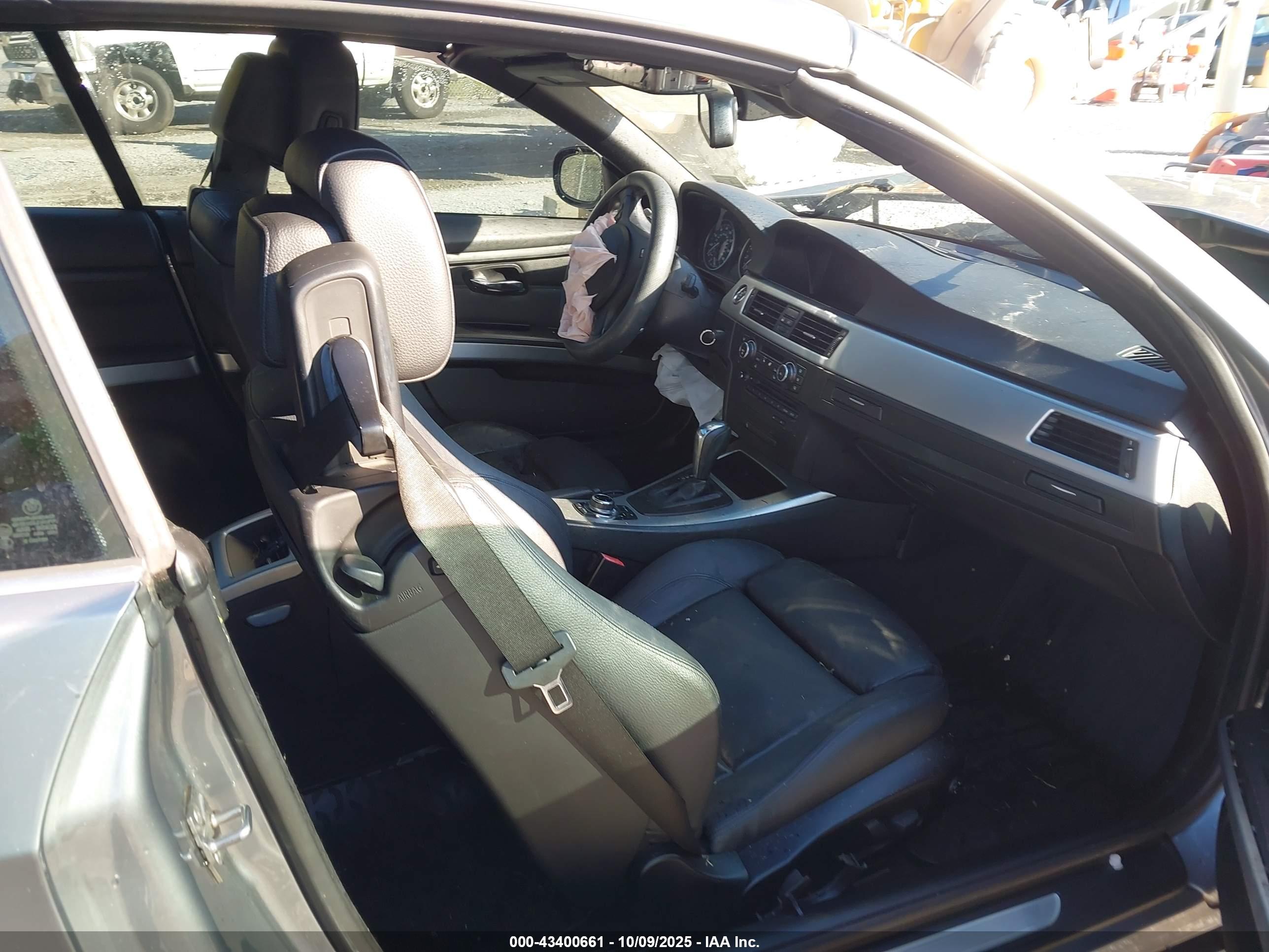 BMW 335I image 5