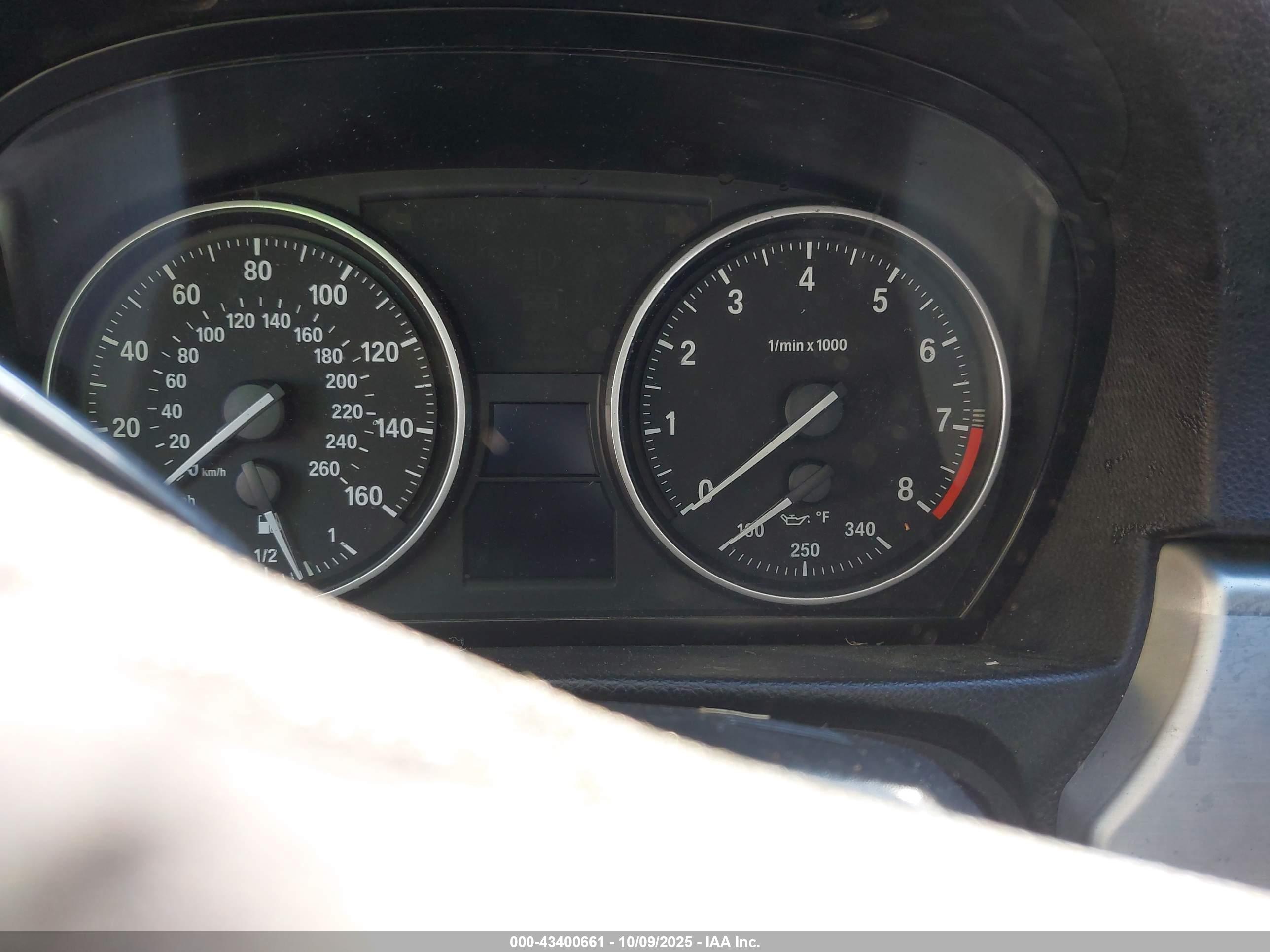 BMW 335I image 7
