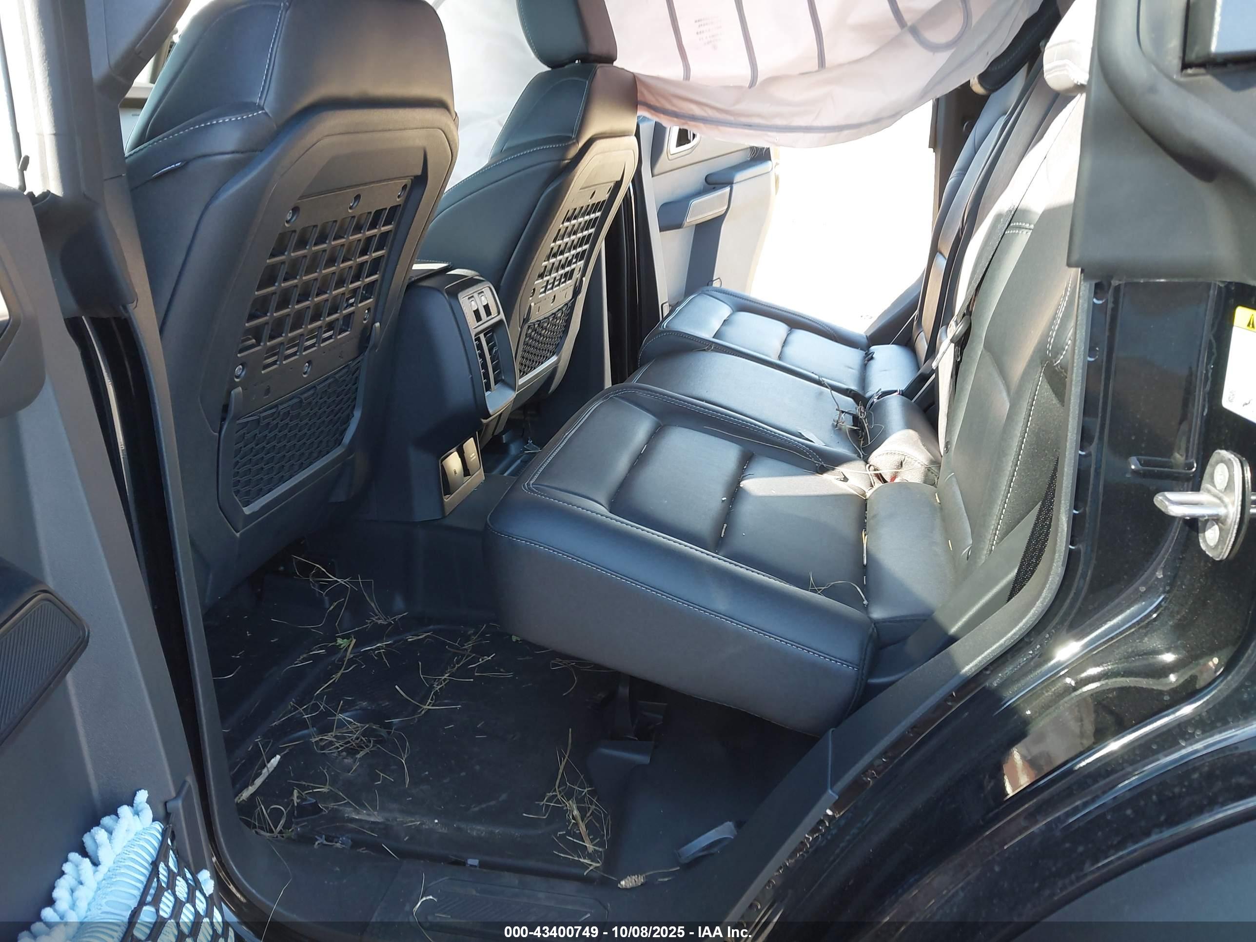 FORD BRONCO image 8