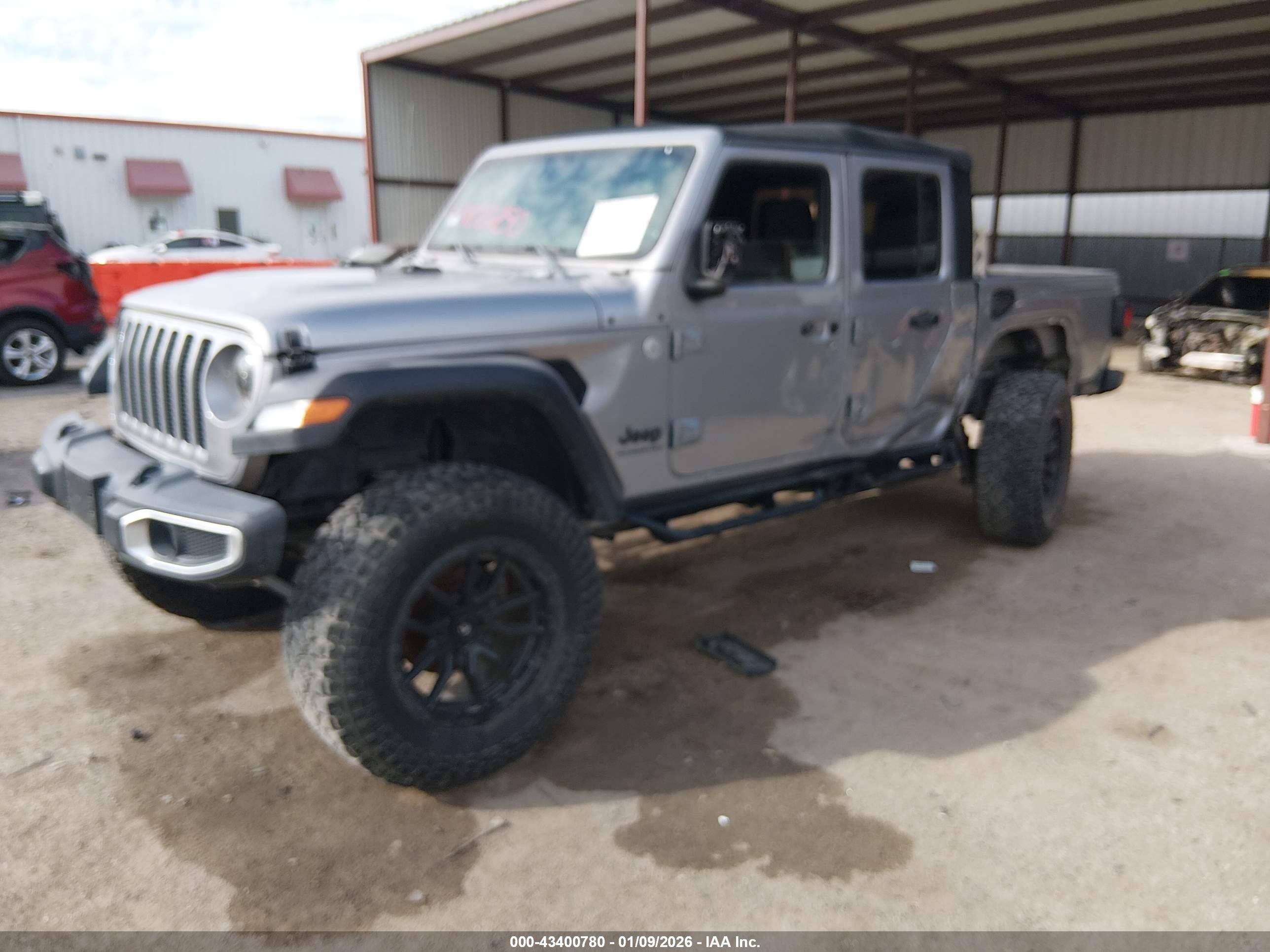 JEEP GLADIATOR image 2