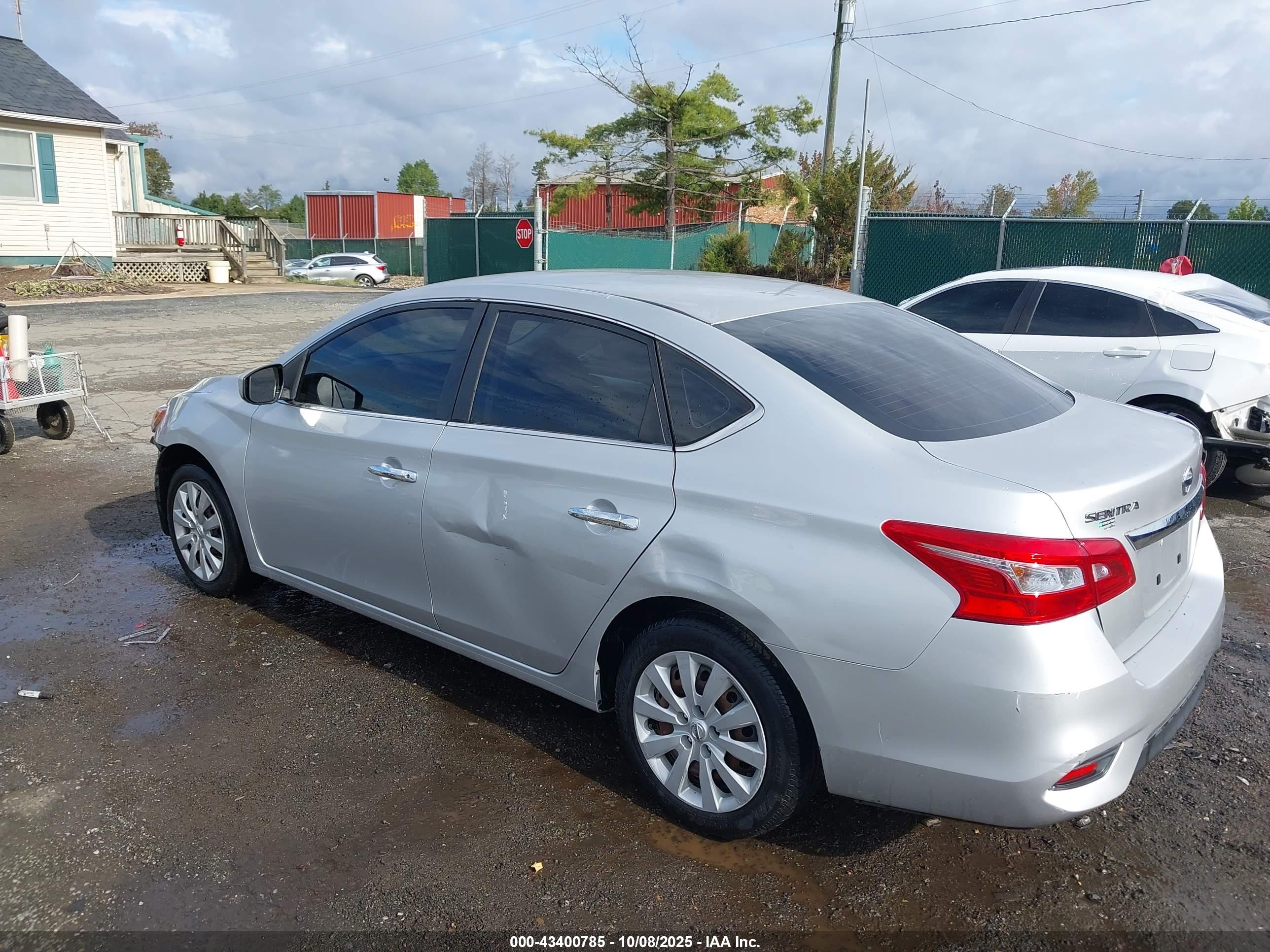 NISSAN SENTRA image 3