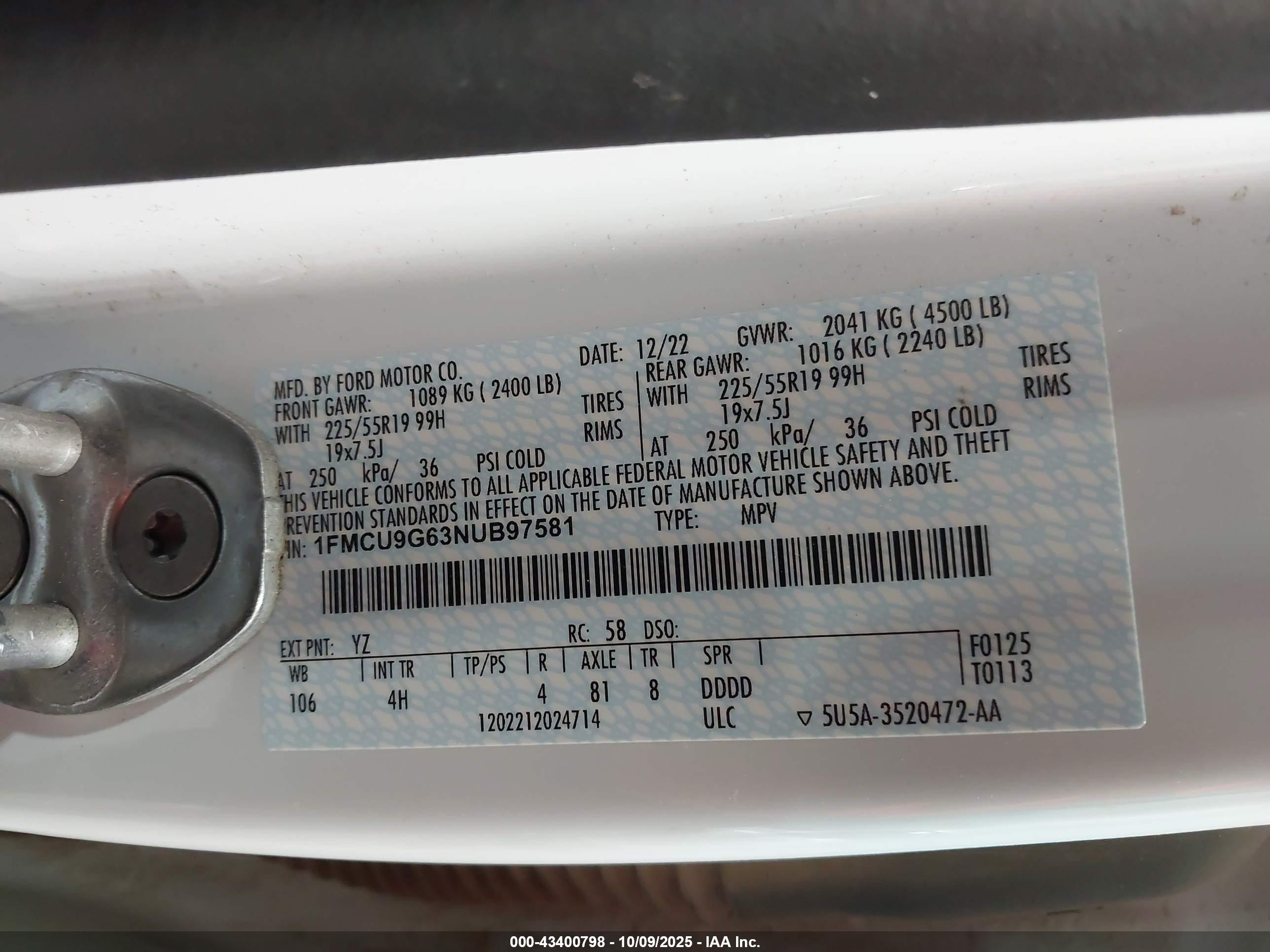 FORD ESCAPE image 9