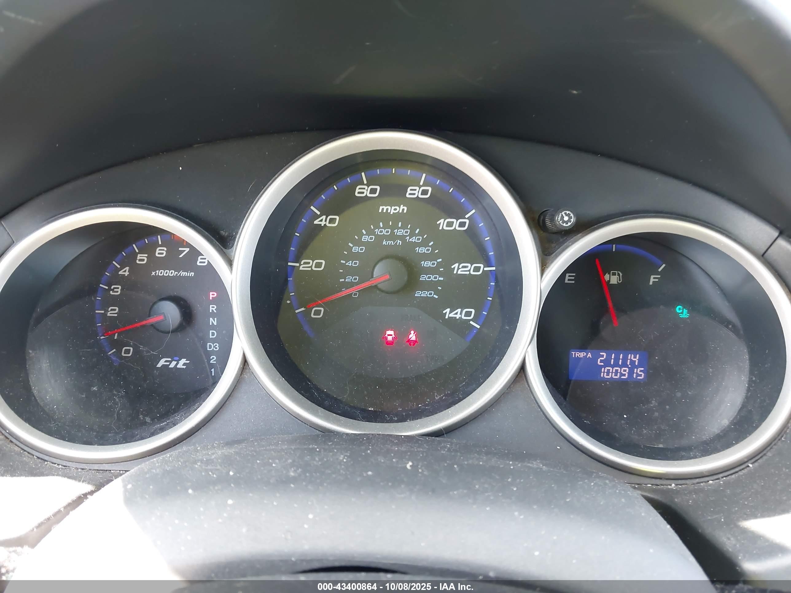 HONDA FIT image 7